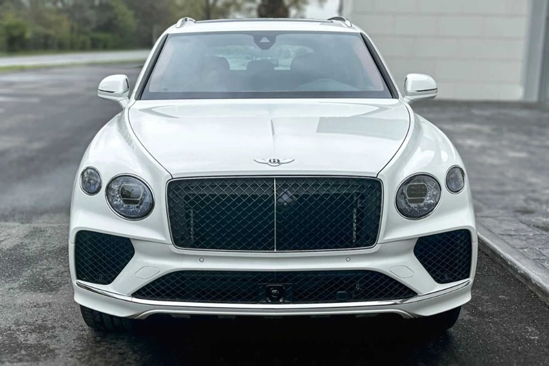 mph021_2670262530_New_2026_Bentley_Bentayga_1777900217_4e2bf81fba