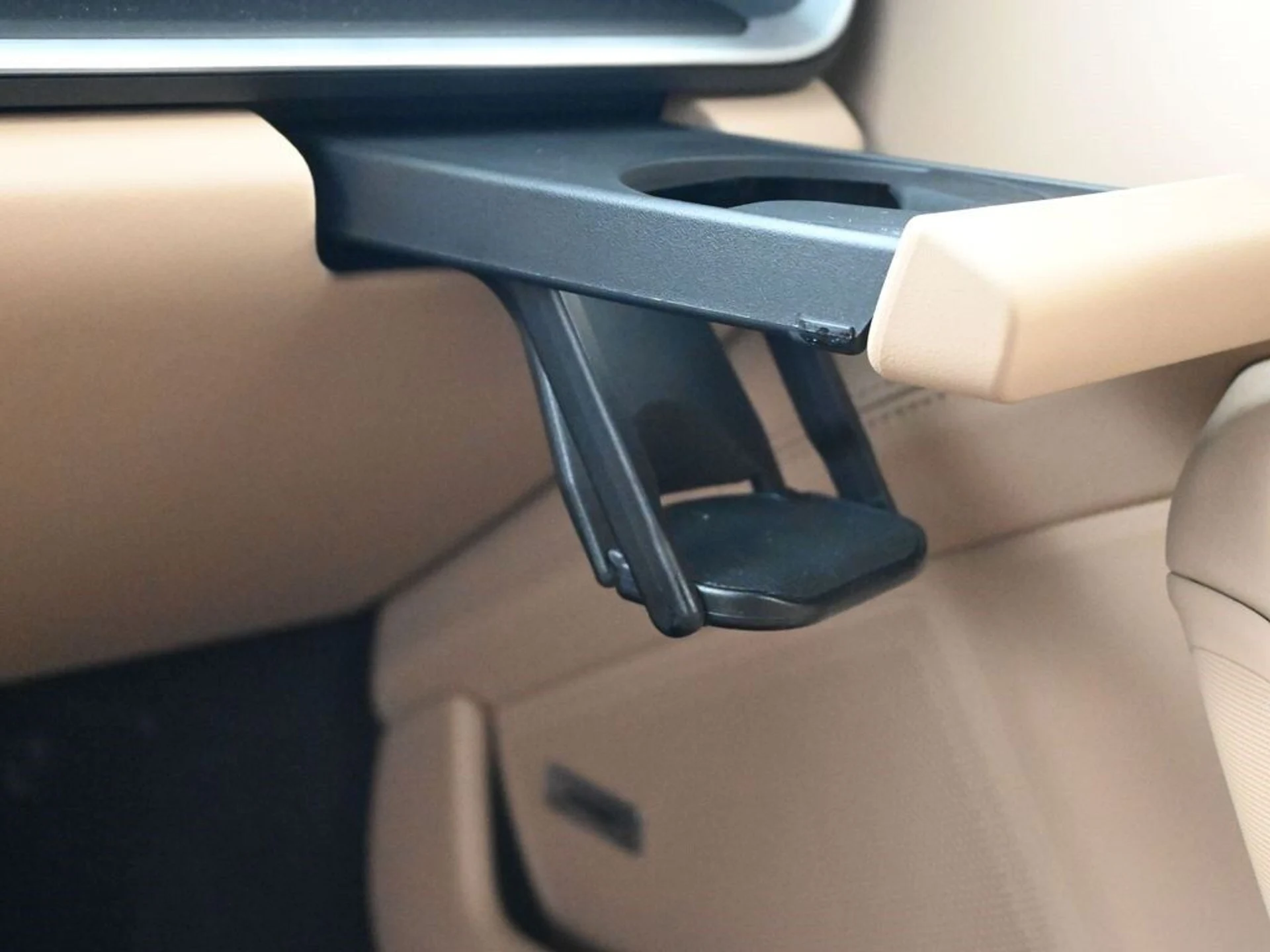 mph021_2670406537_b3b2bdb241eab1ac648913ad45385585x_71bef2fe0f