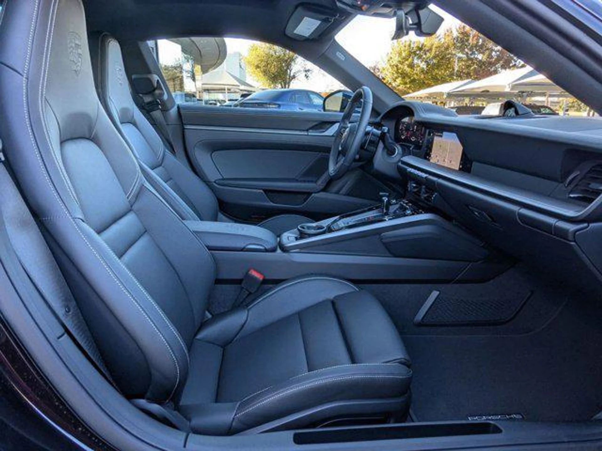 mph021_2671340850_a_U_Cm_XY_Of32_R0my_Kyr_E1bz_Eqy_e_M_fee22666ac