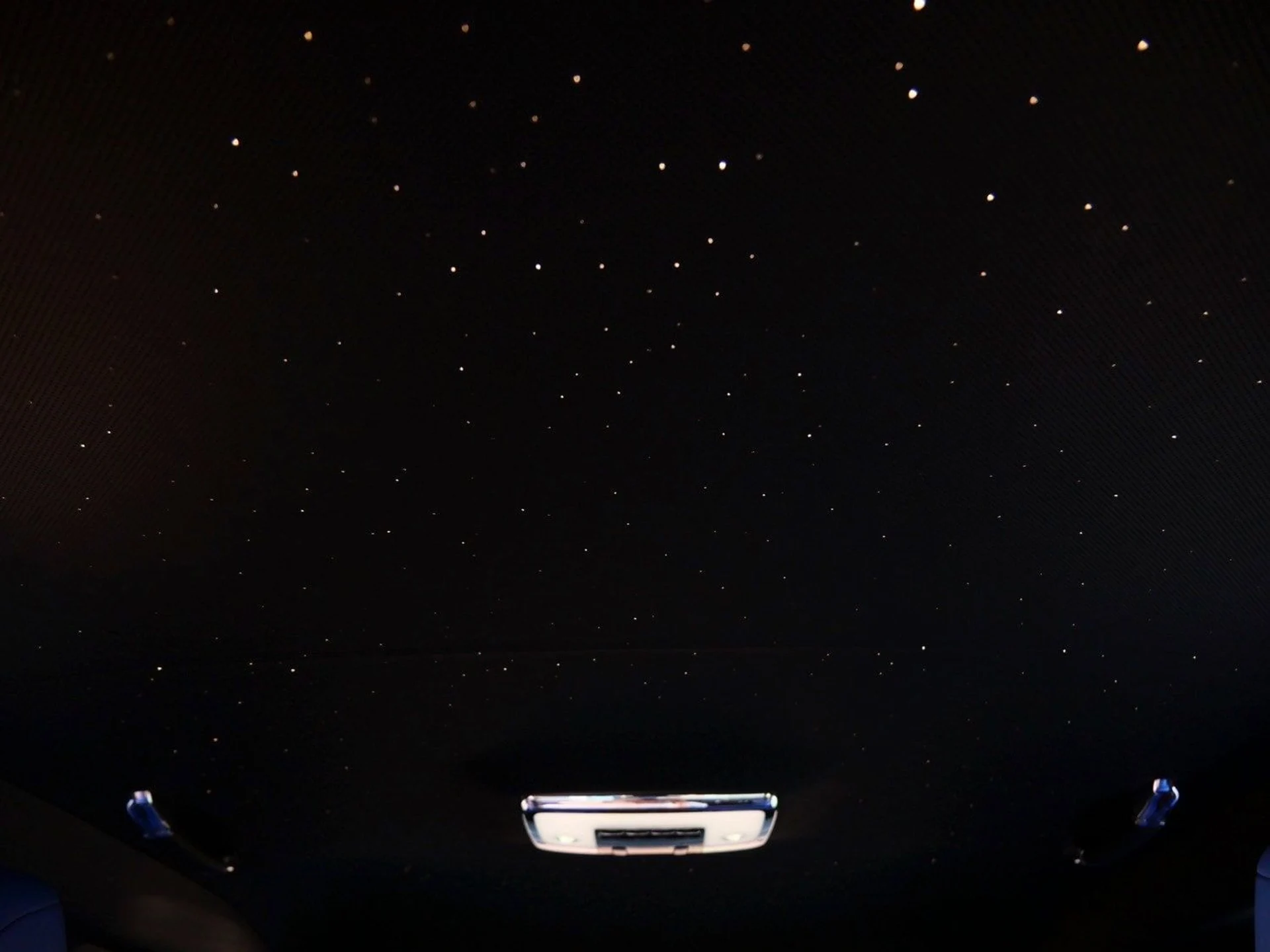 mph021_2674812638_7e3dd395c787c7663f80a47fdc17772cx_1f56955468