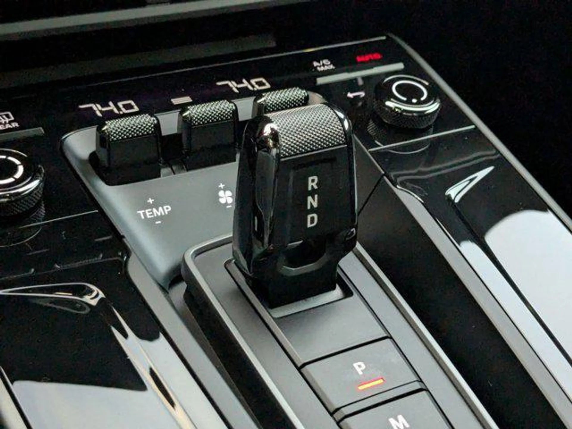 mph021_2679267563_Os_Ud_Zhd8_Rq3j5_U_7o_XBW_Pl_Z_mk_d8bd4576c1