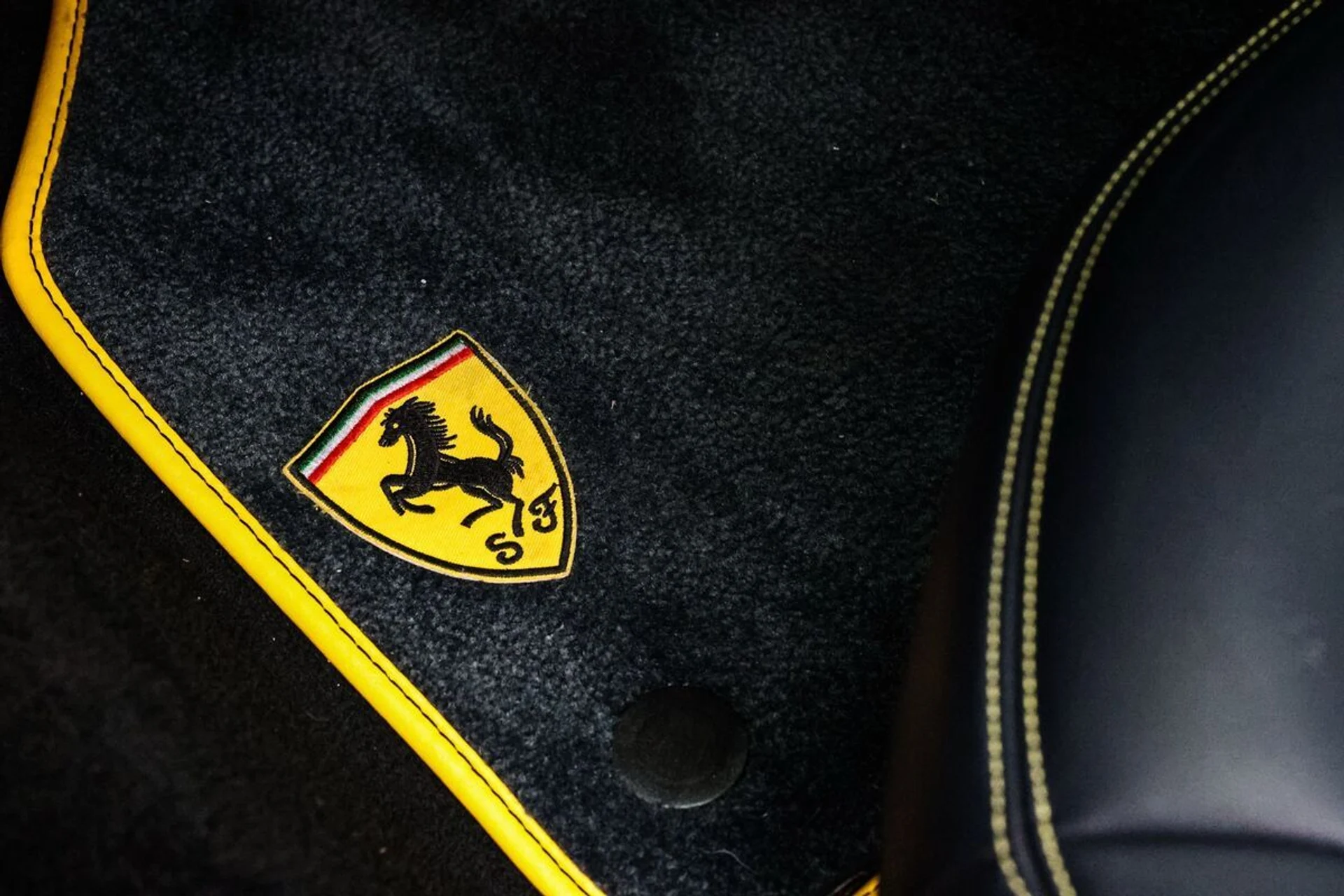 mph021_2683619184_72ip3e21ag5j4mf5g1zm9zztlb2i_4bb9fffd15