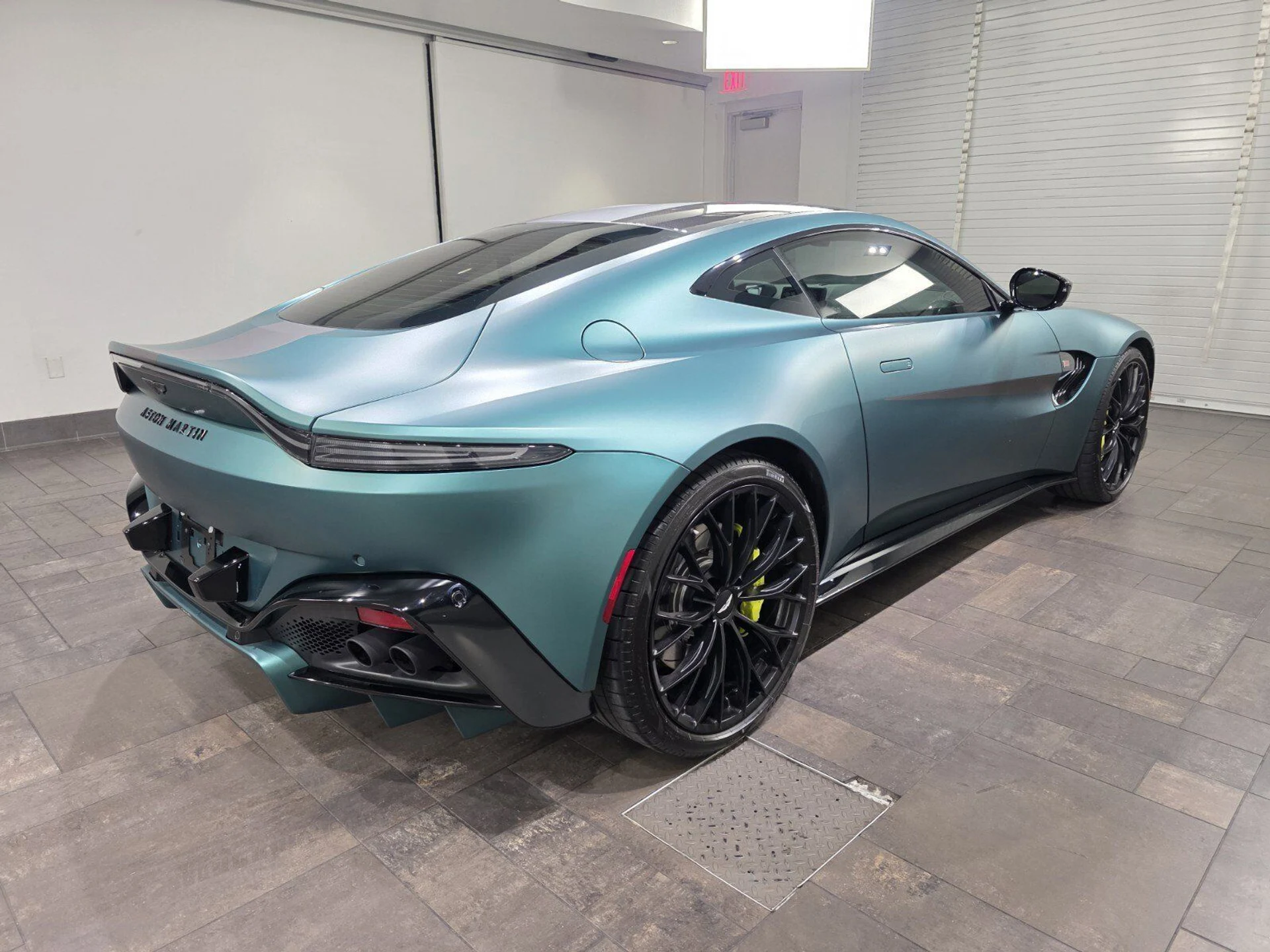 mph021_2687501509_6cf2a0bb7c6f472b5d26a8042495c947_5593caf267