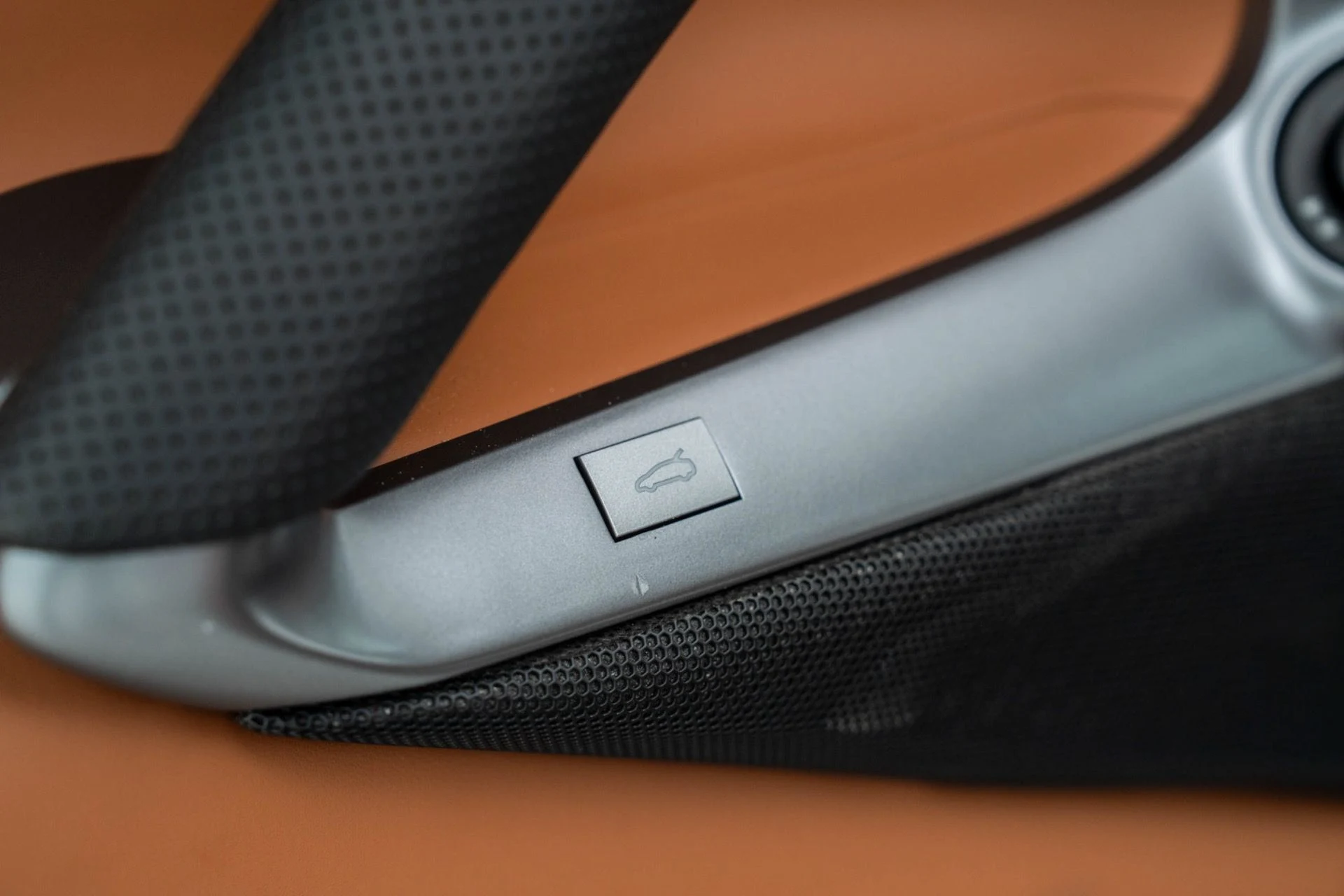 mph021_2691319431_Used_2019_Ferrari_812_Superfast_1774387531_5bbfa3d0fe