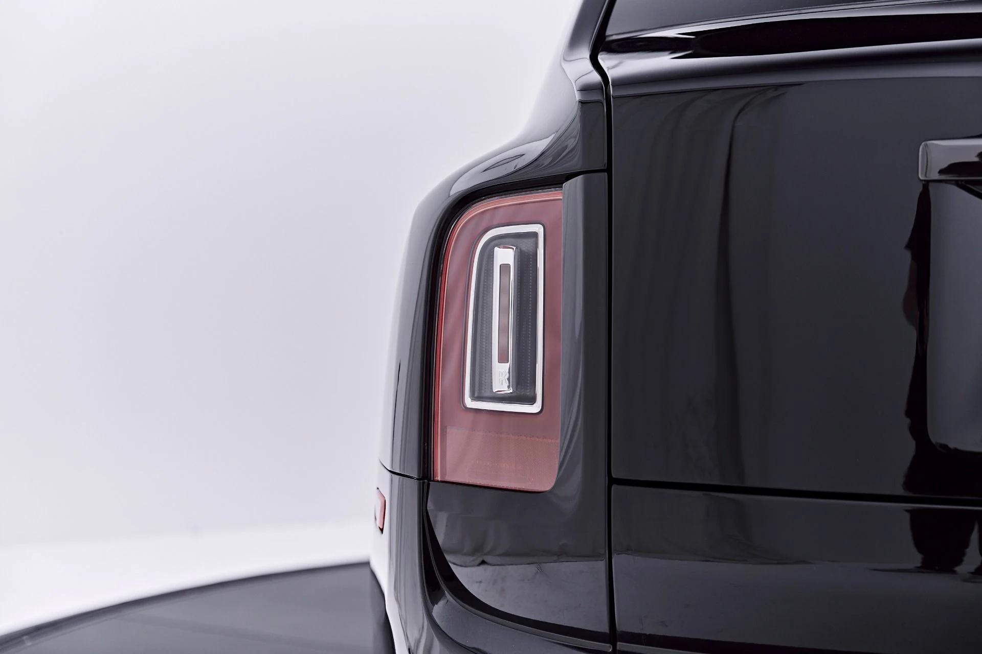 mph021_2692601462_Used_2024_Rolls_Royce_Cullinan_Black_Badge_1784335856_129889969a
