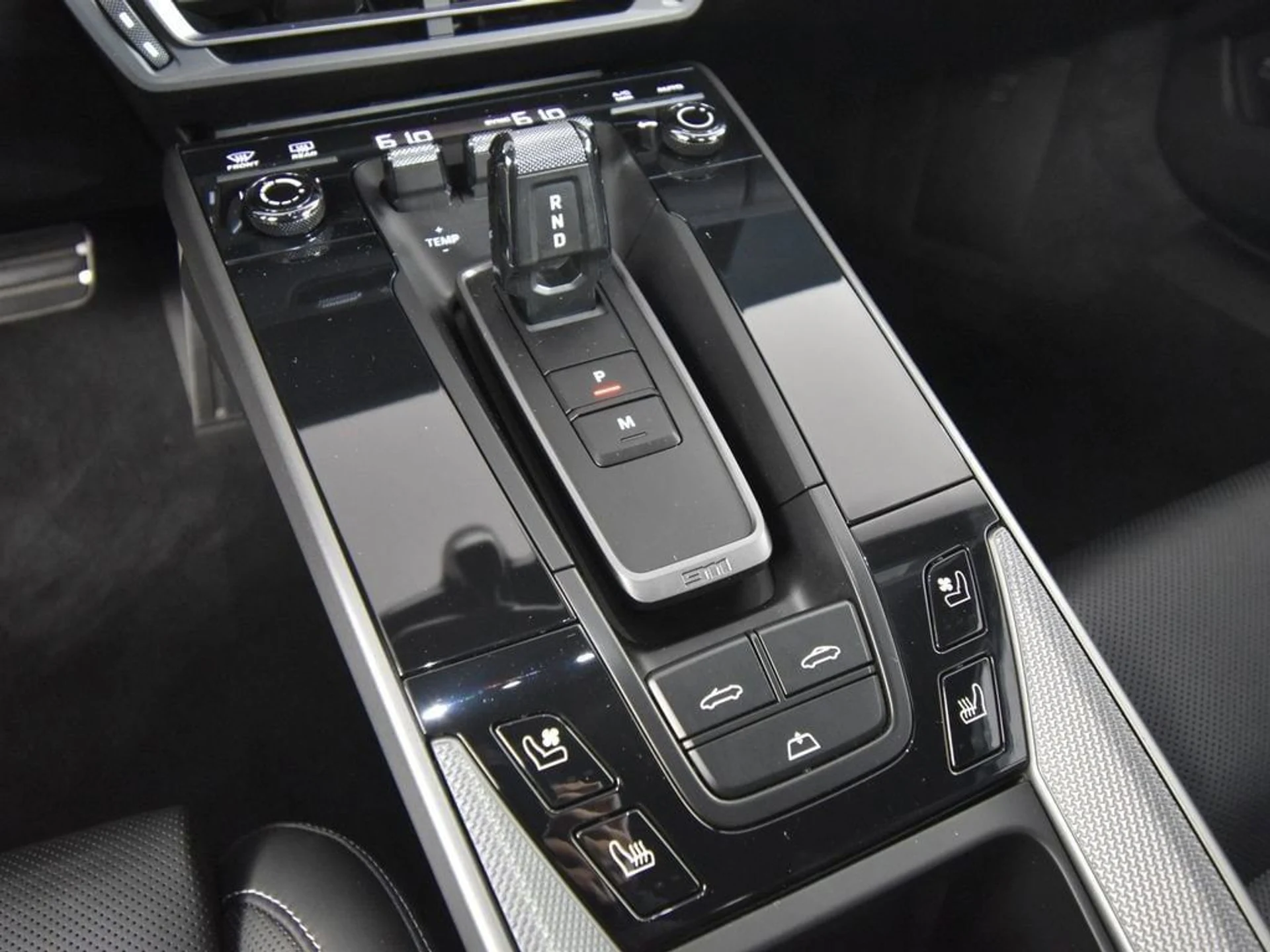 mph021_2693559193_cd3018ef08450dbc0864881920c5c603x_b1142da81b