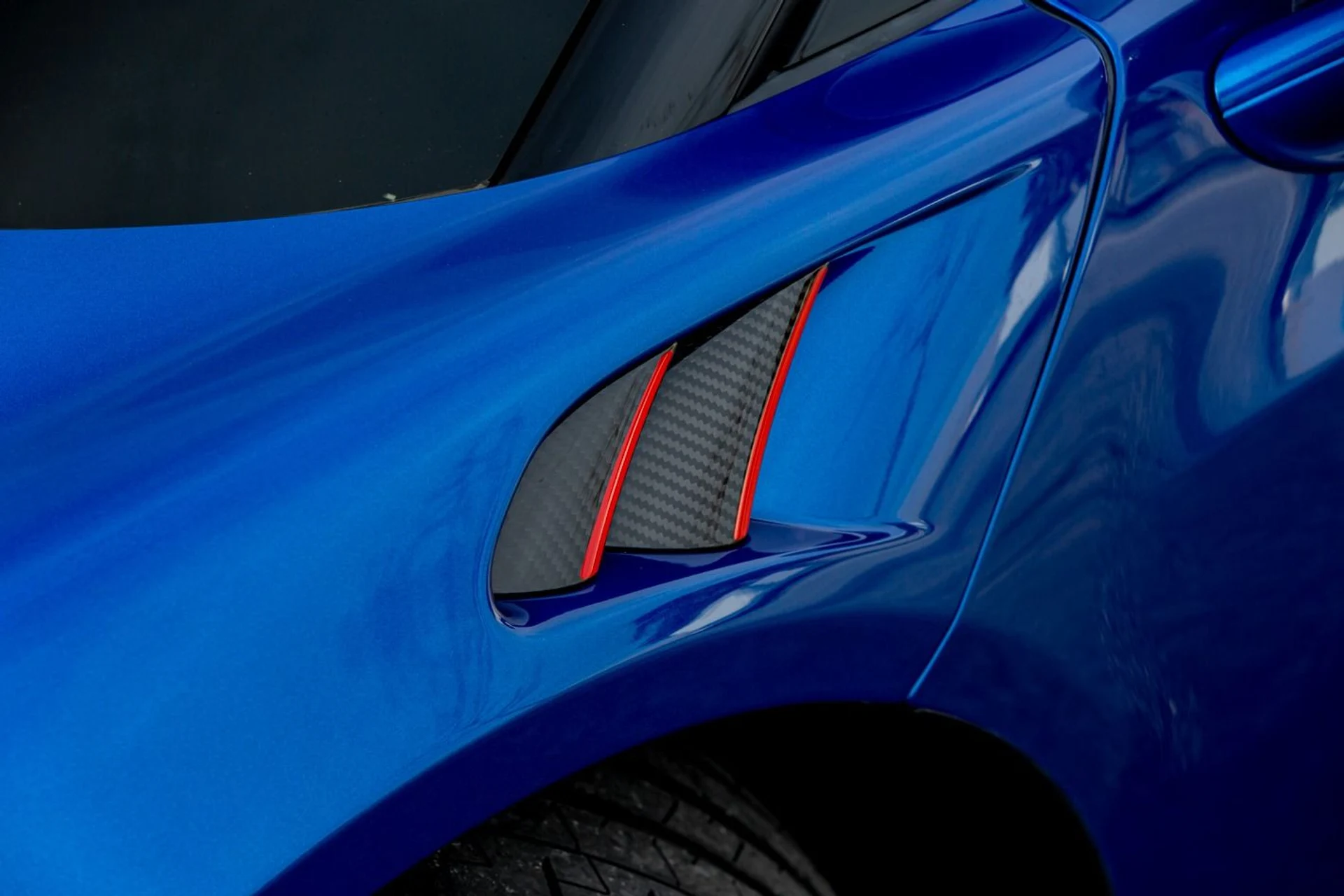 mph021_2694594227_458_p22_l_de9d4d6036