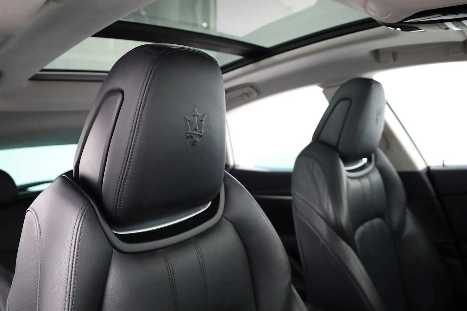 mph021_2699250019_186bf239030ed2fb1525db8c3647796f_ab473d3683