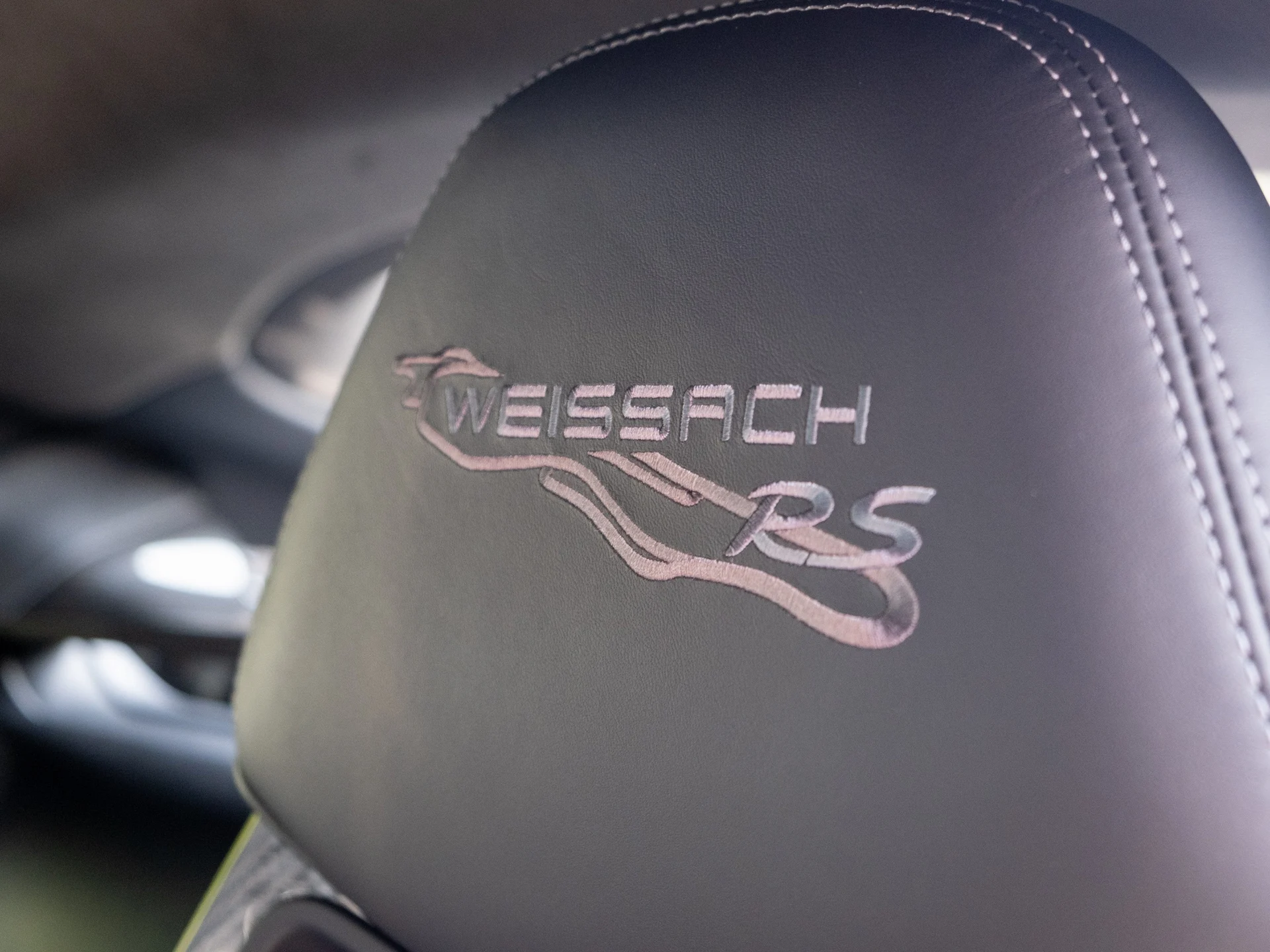 mph021_2700628813_22_b5aeeded43