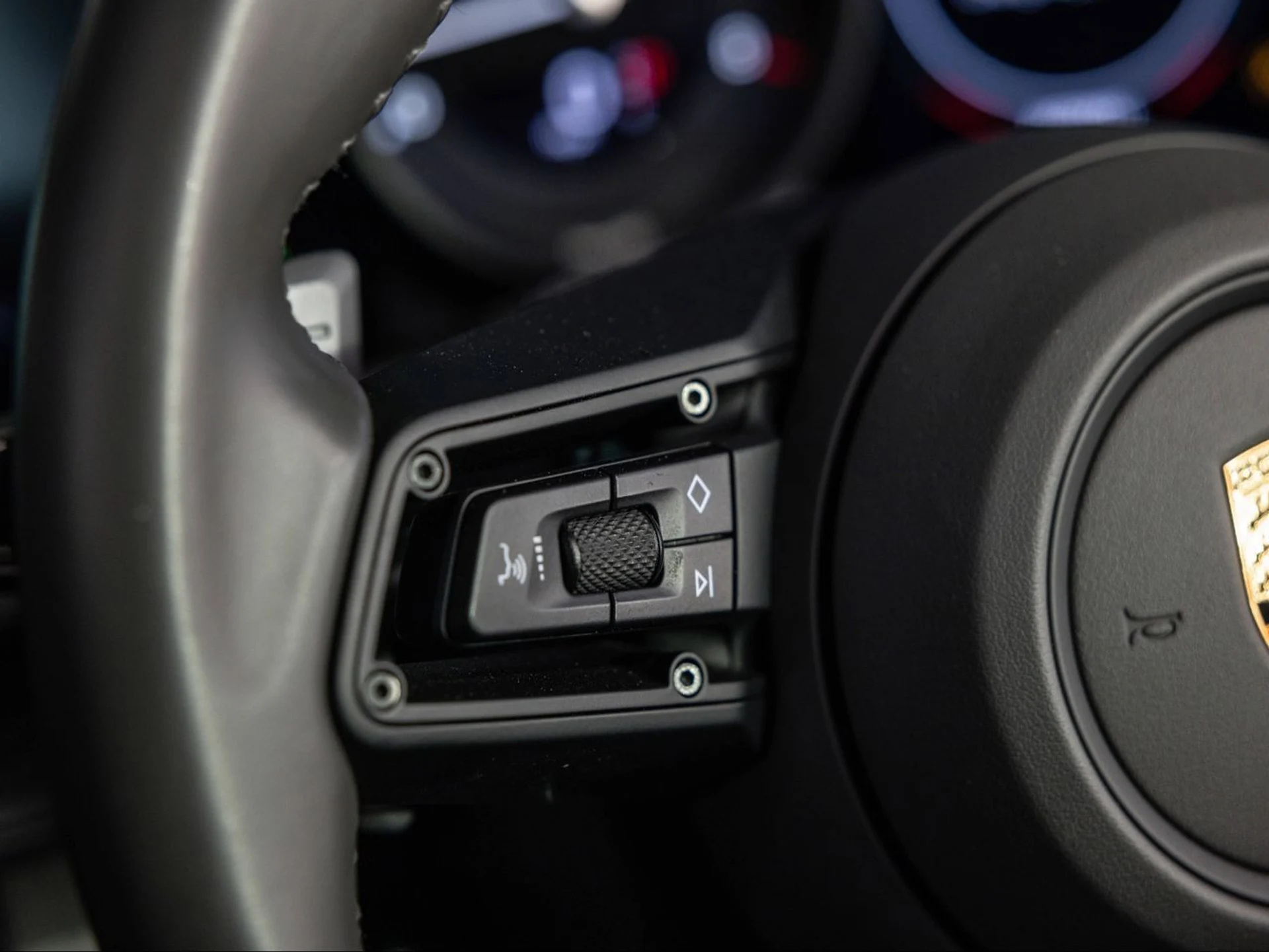 mph021_2703473401_4289fc2f681b35eec9b6dbce996af2a9_68557c6be5