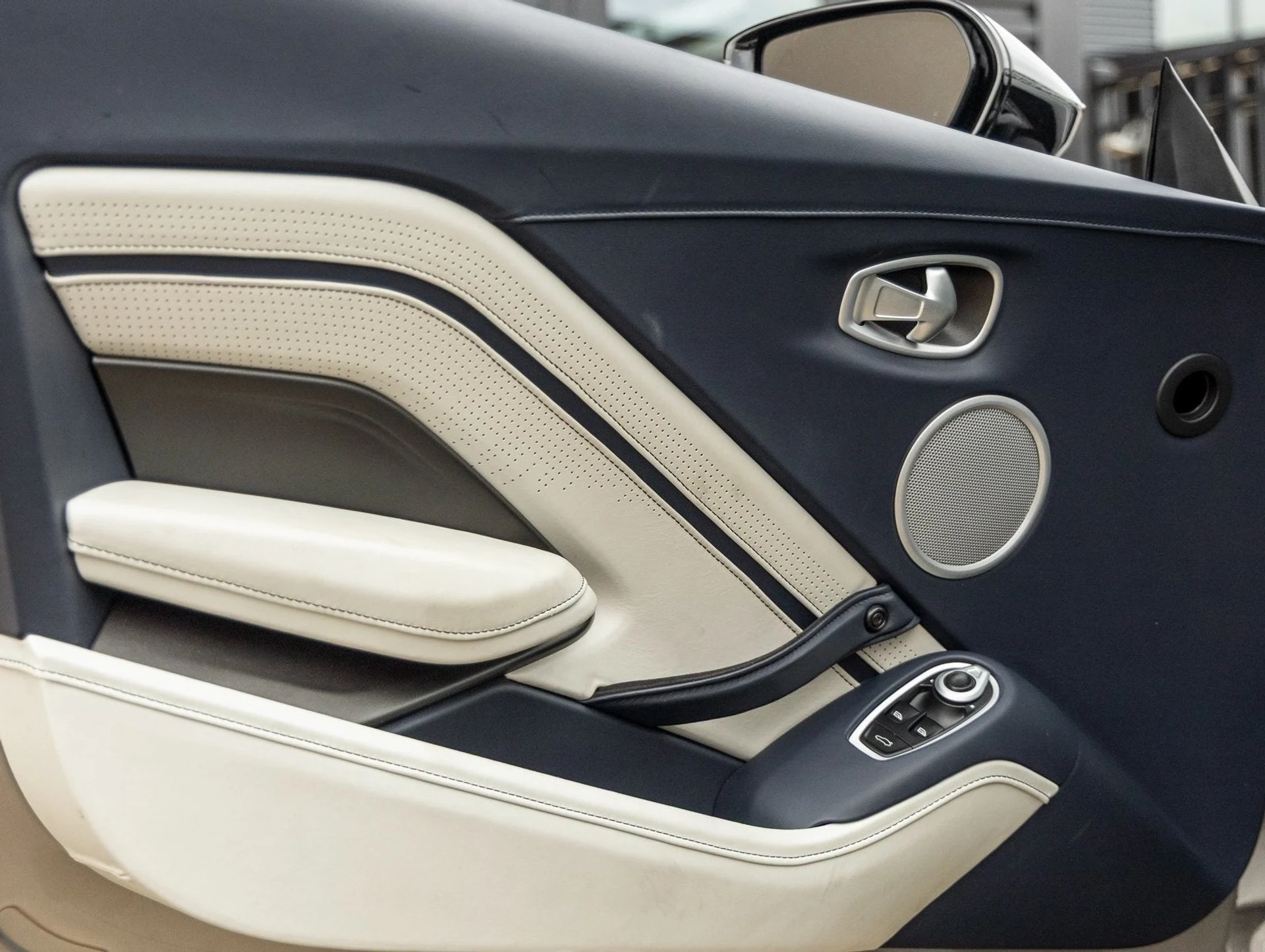 mph021_2710967881_22_1ad424bd5c