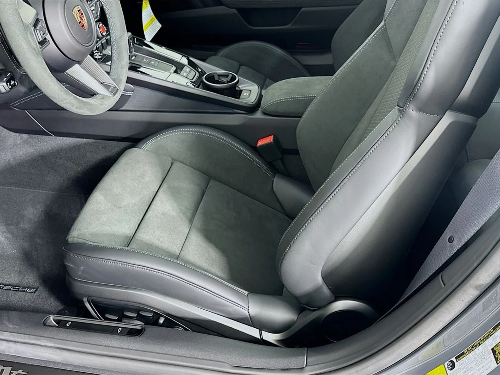 mph021_2721308794_6c89bfcc9110a968cc910383dd8d11c2x_dfd438bcd9