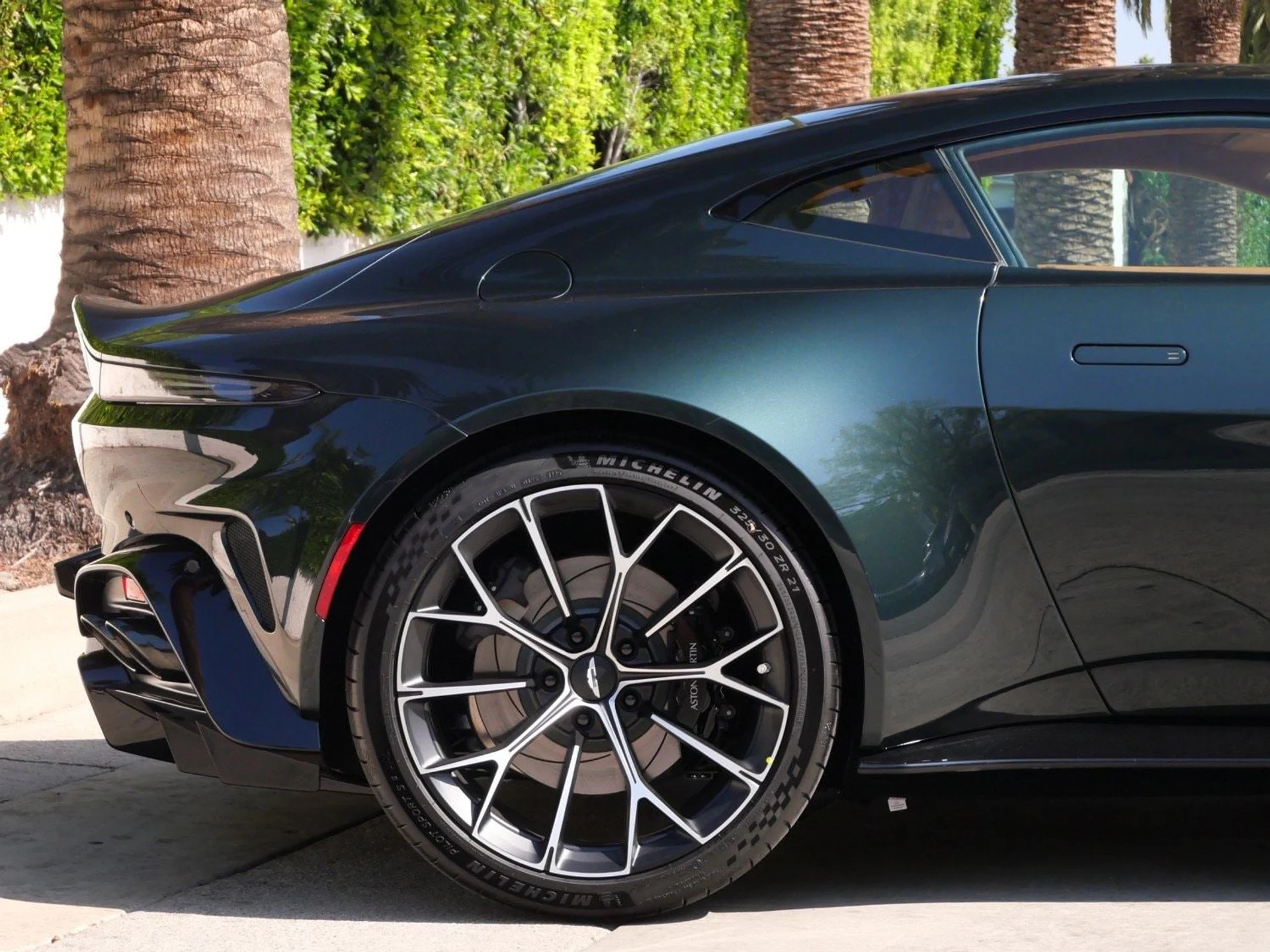 mph021_2728322057_889ebb1ec17f960212dd39944d5f30edx_69af2eef86