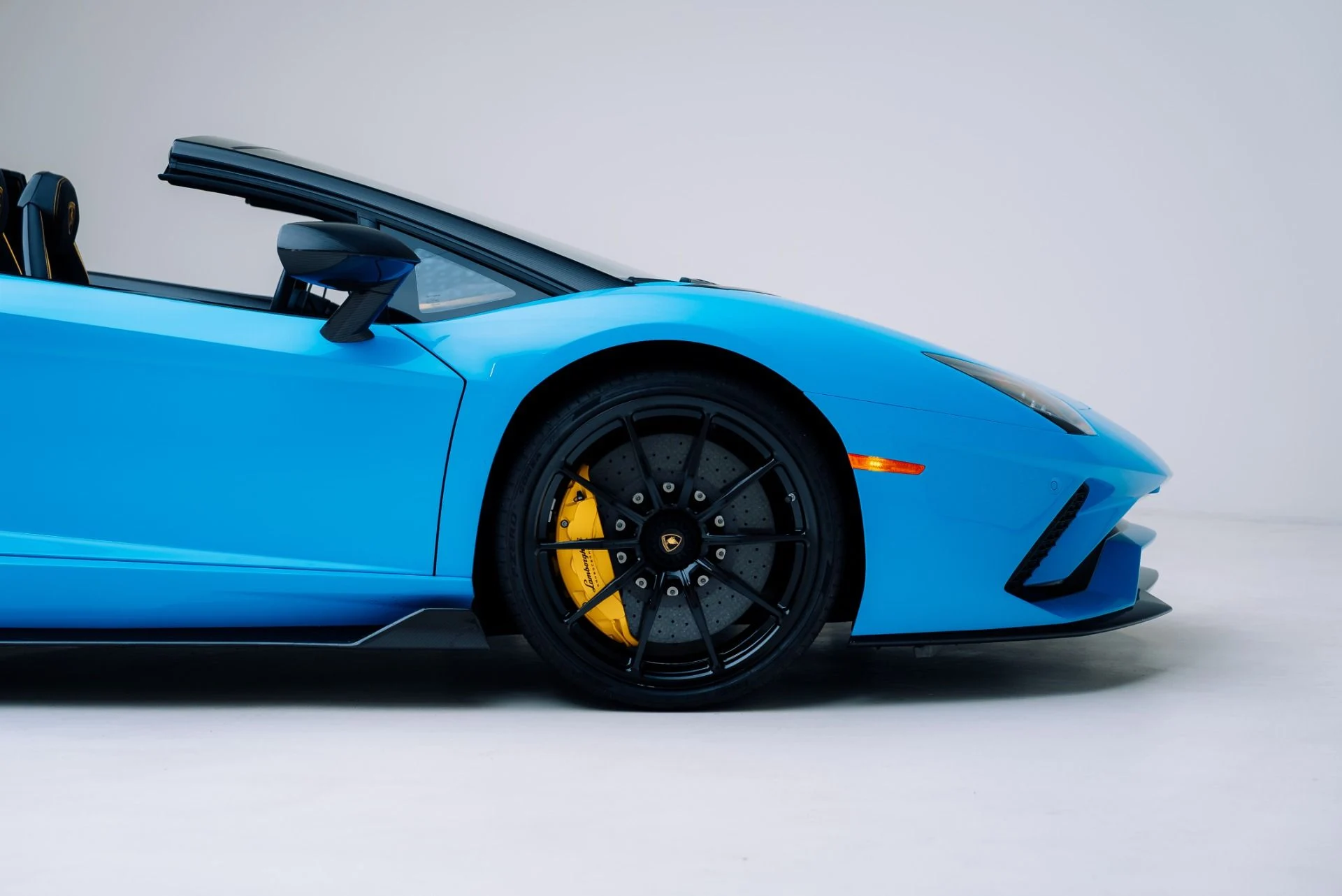 mph021_2729686819_Used_2022_Lamborghini_Aventador_LP_780_4_Ultimae_1767657027_88c57ed953