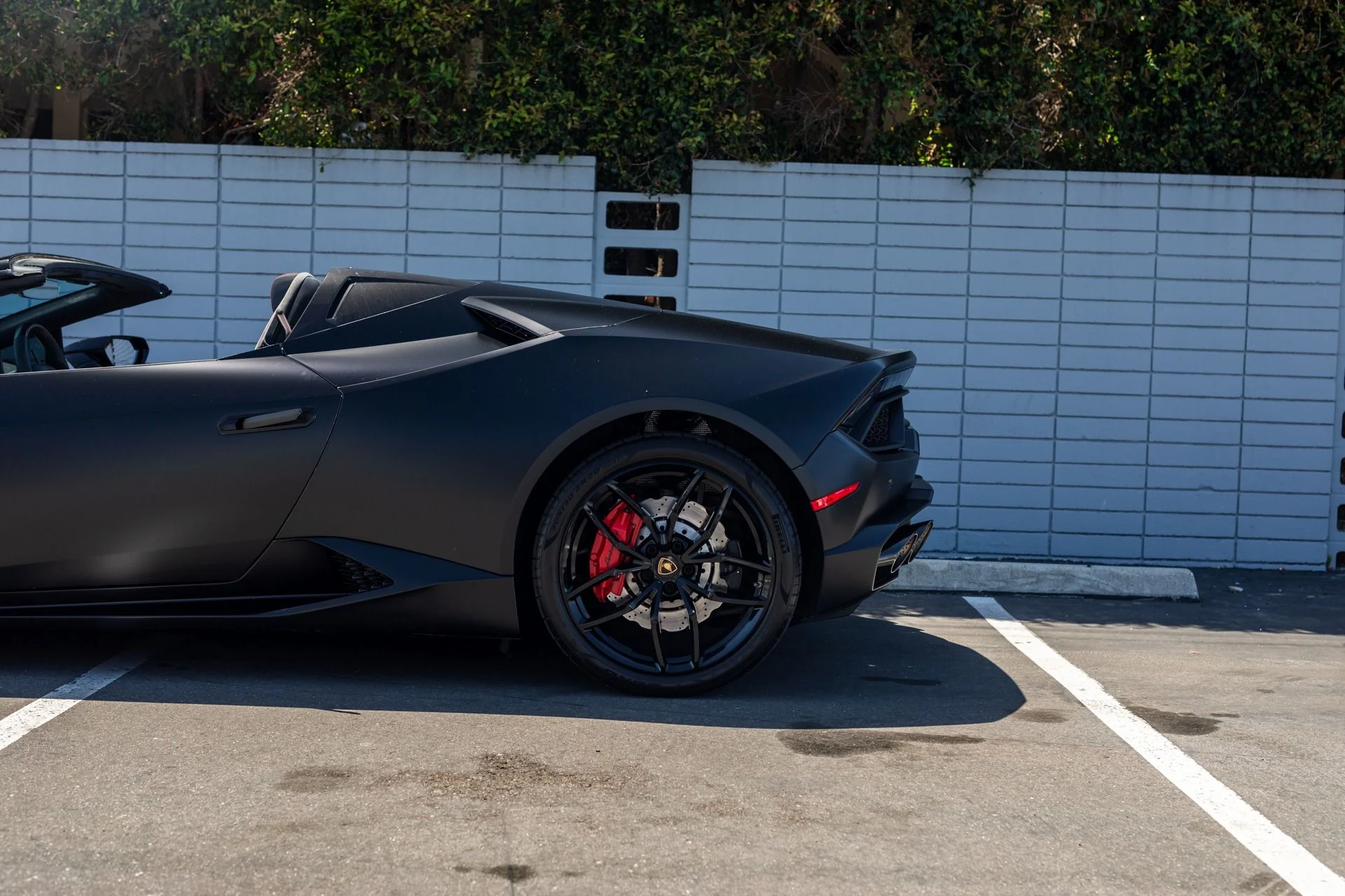 mph021_2730453351_Used_2018_Lamborghini_Huracan_LP_580_2_Spyder_1775682298_00366987f6