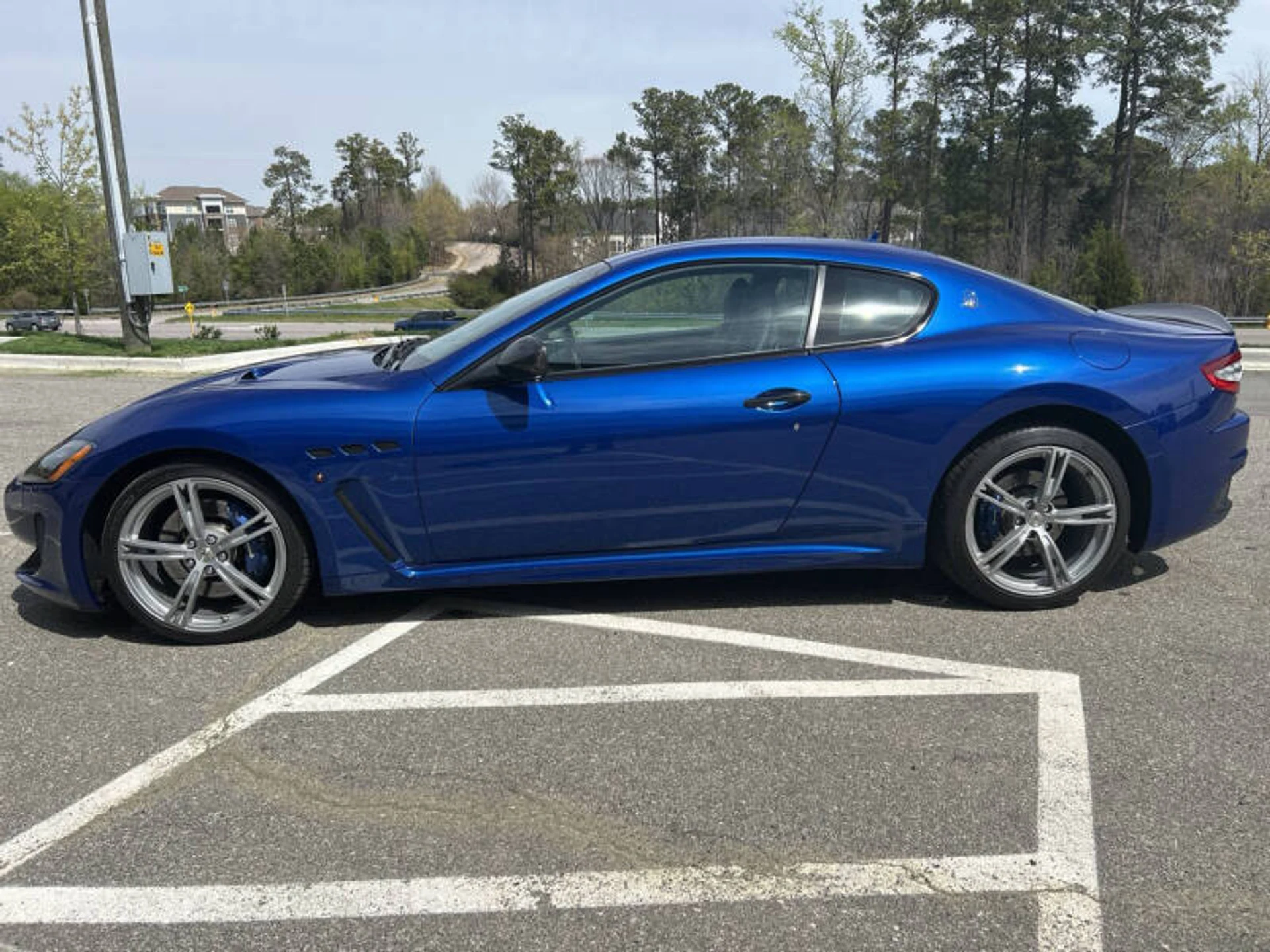 mph021_2740295903_2016_maserati_granturismo_mc_2dr_coupe_c303416975