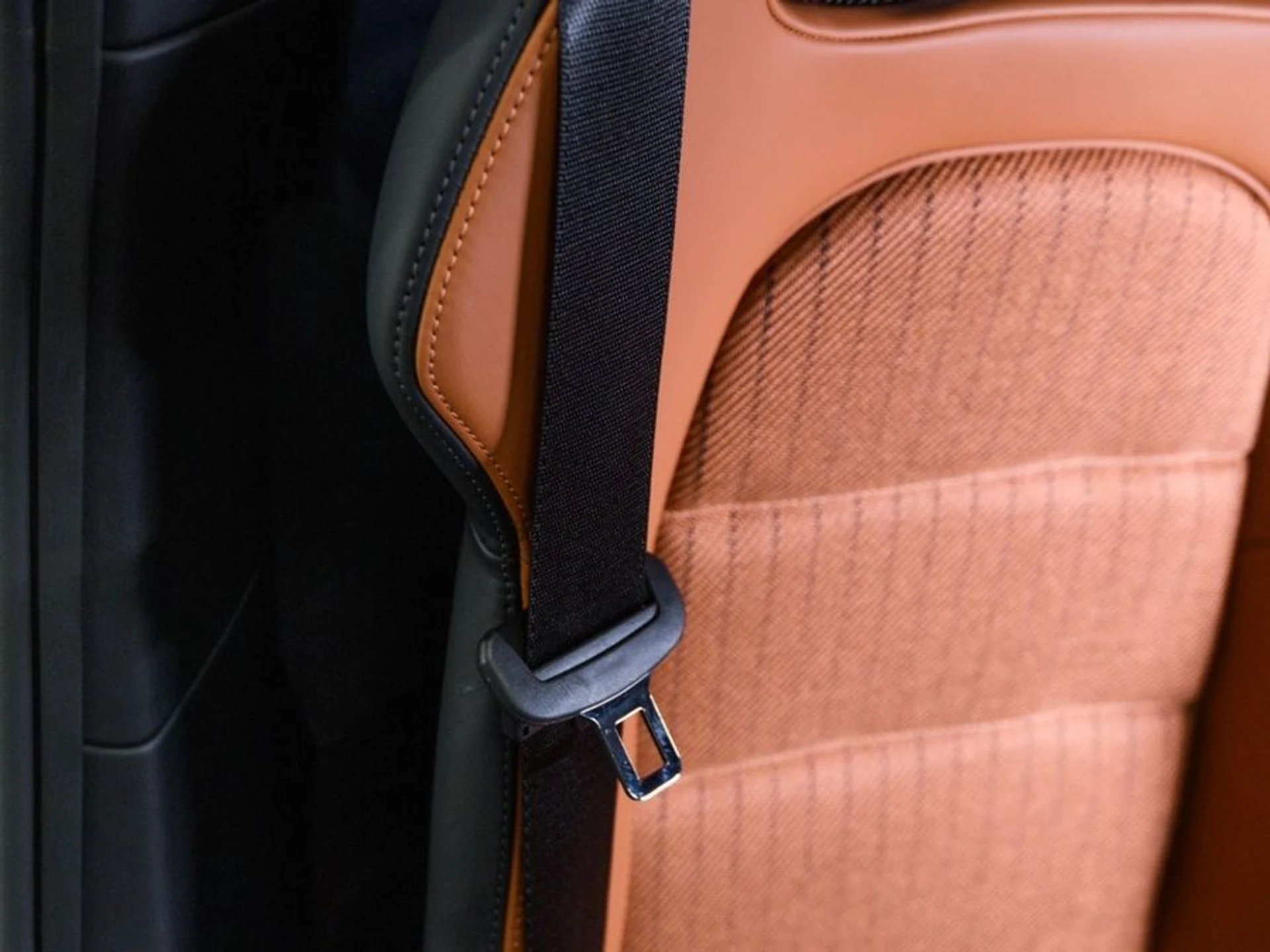 mph021_2740889159_e674be98_d597_42d3_9b26_bba78d524087_c373d0ad46