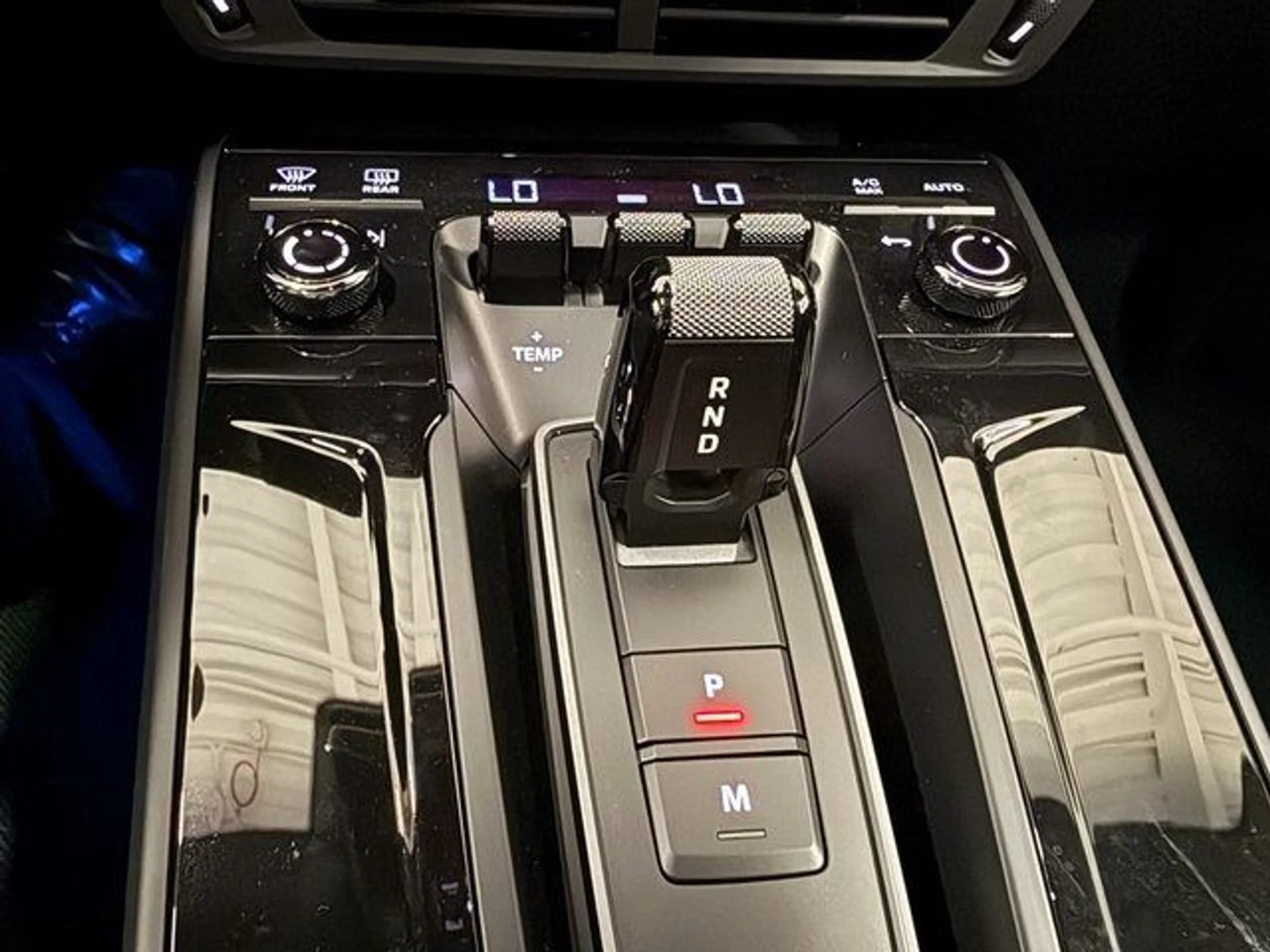 mph021_2741269948_491f106d83ed4c806cfc3d11e9d38f7c_8a2044778d