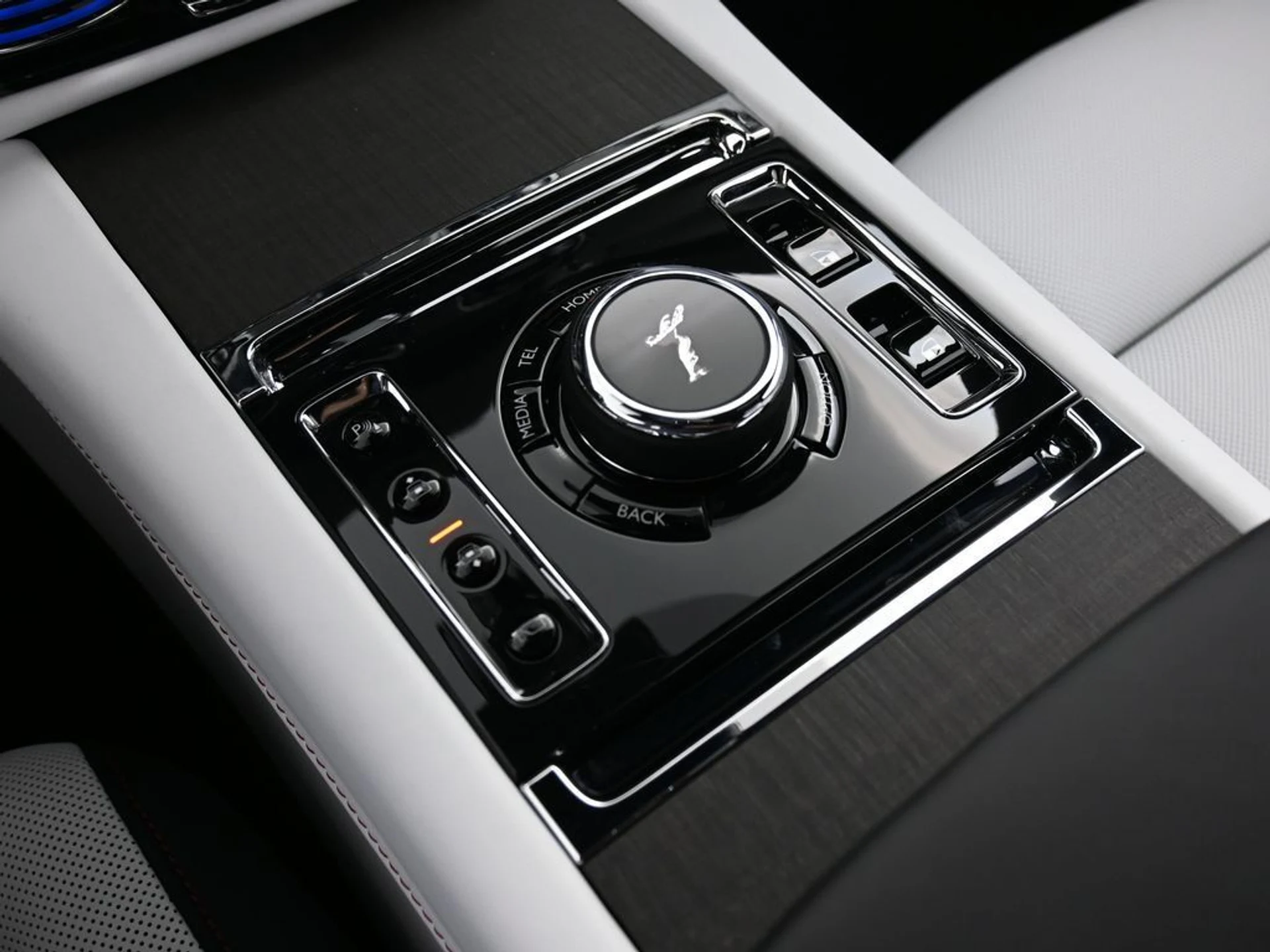 mph021_2748441577_b111e153_55f7_4bbe_9778_19249f85d2f5_0857bdc914