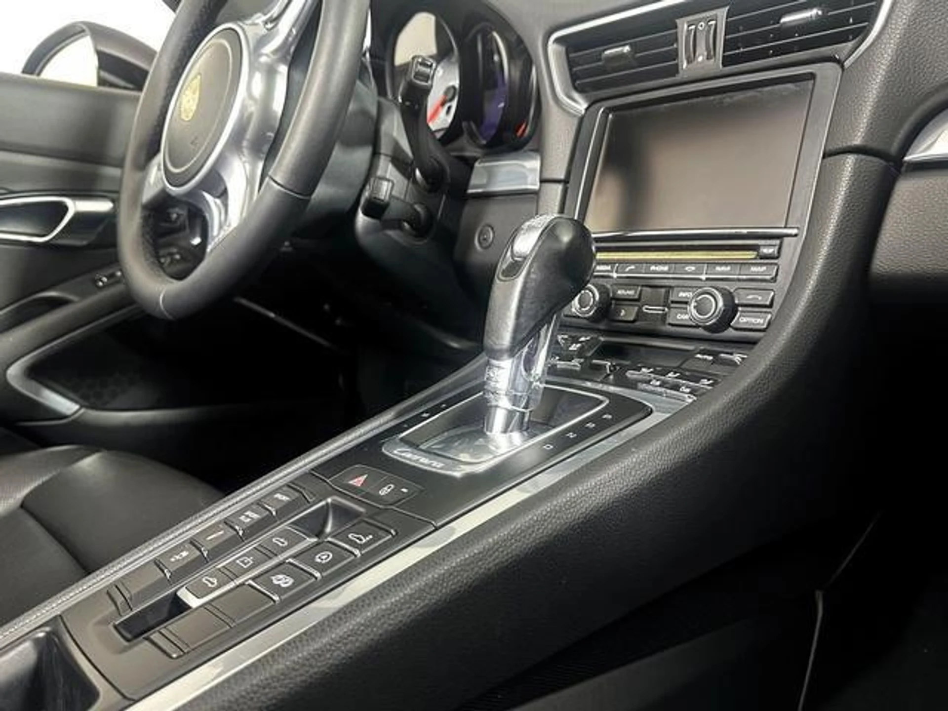 mph021_2750839531_v_ZS_No7_XC_e_N_Th7a04m_Qw2_XW_Rg_AY_c48d0e0962