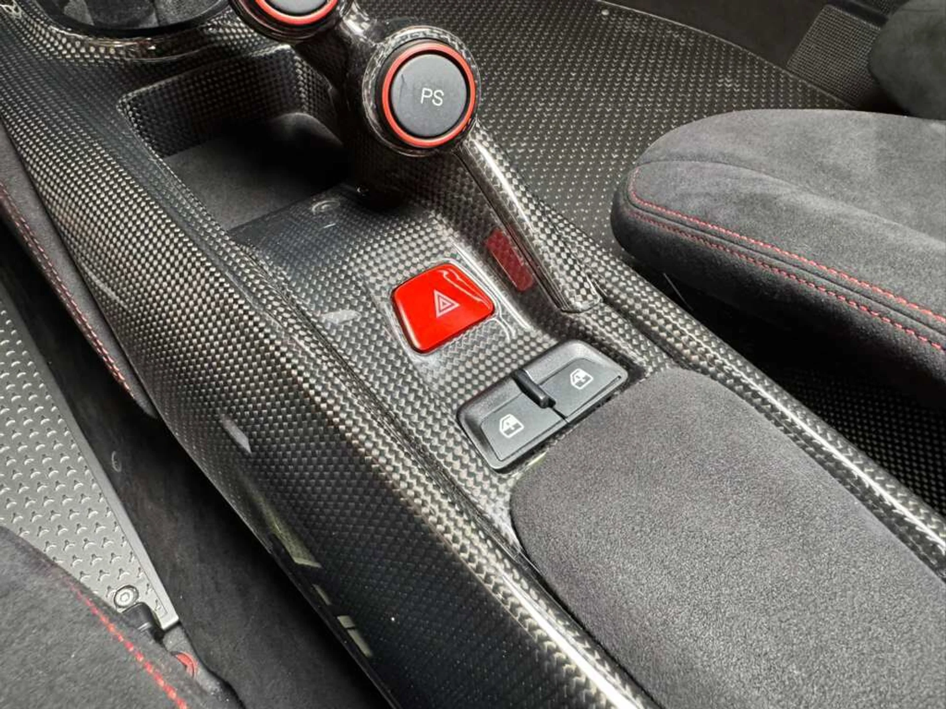 mph021_2761247530_bf690efc10dfff0a33dfa88b47e0f24c_e0dd33e67b