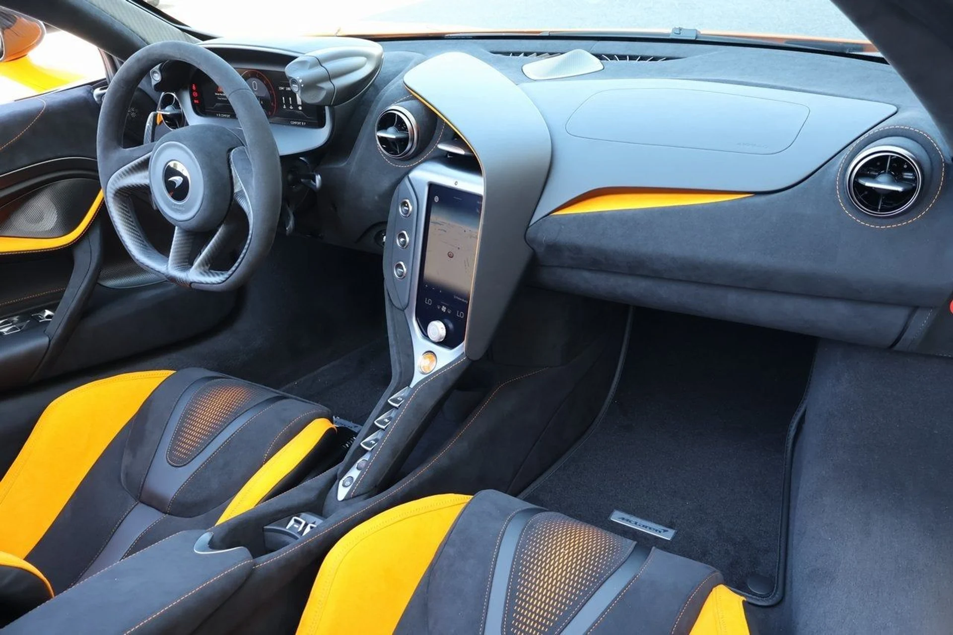 mph021_2761594195_22_93a5042863