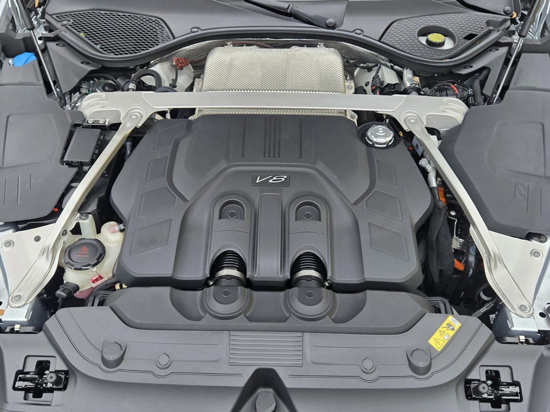 mph021_276252963_eefe73a90c2fb8e89a74571b134e933ax_8a95d45baa