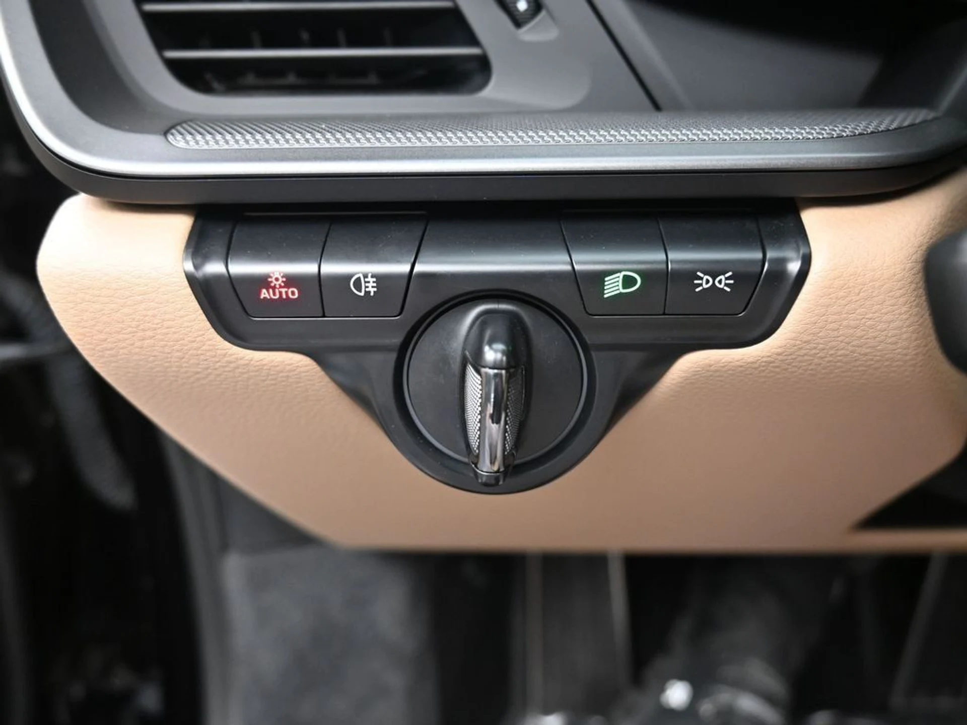 mph021_2764575012_878a20b5beed700b7bf021d42241ac5d_365ba2771a