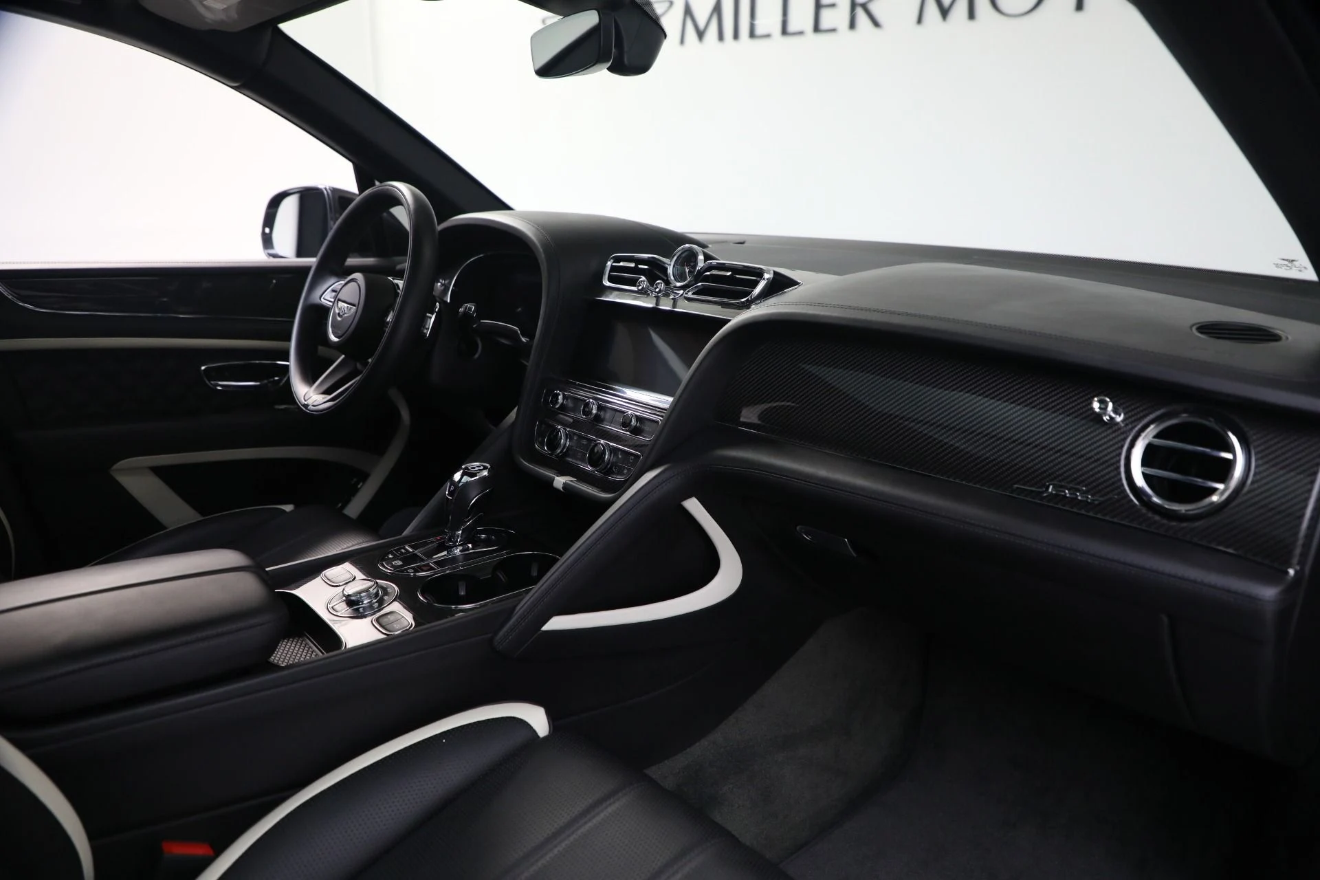 mph021_2770179986_Used_2022_Bentley_Bentayga_Speed_1768683287_ee051e589b