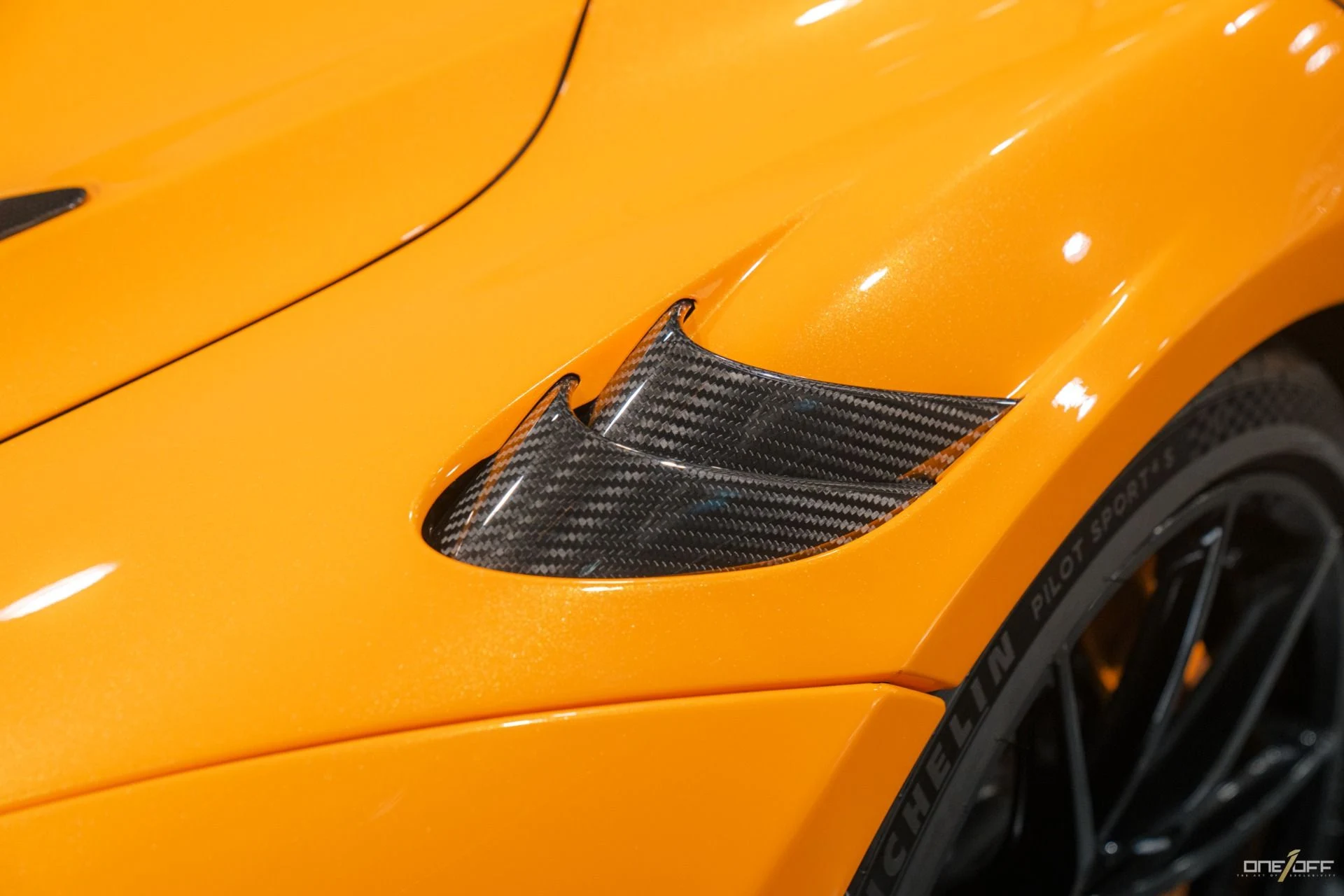 mph021_2774617688_Used_2021_Mc_Laren_765_LT_ROOF_SCOOP_MSO_Papaya_Spark_RYFT_Exhaust_Full_PPF_1764093013_8bf61adffc