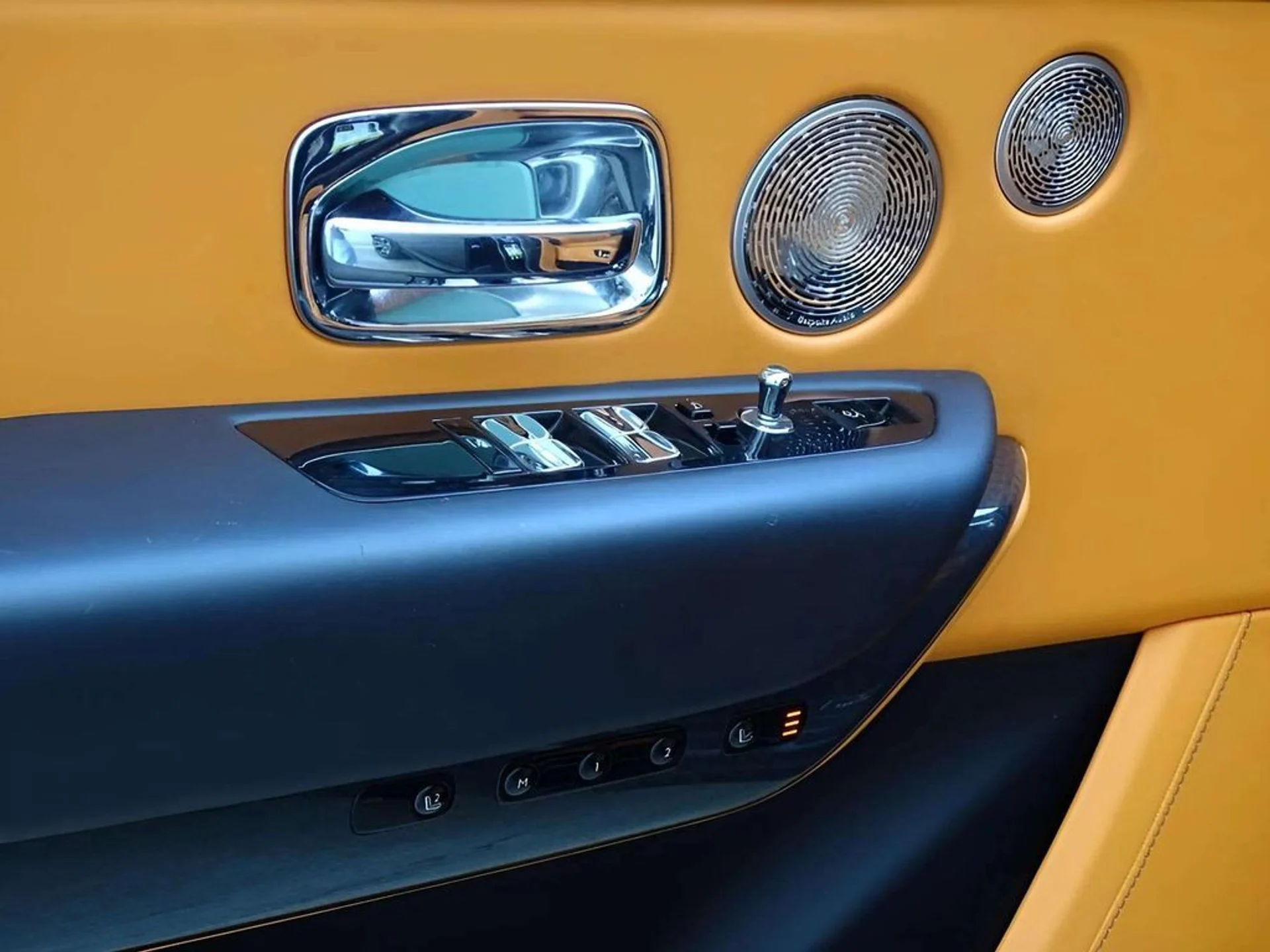 mph021_2780184987_fbc06e9a13142d67ca4321510a1cbaf8x_b41fa27e8e