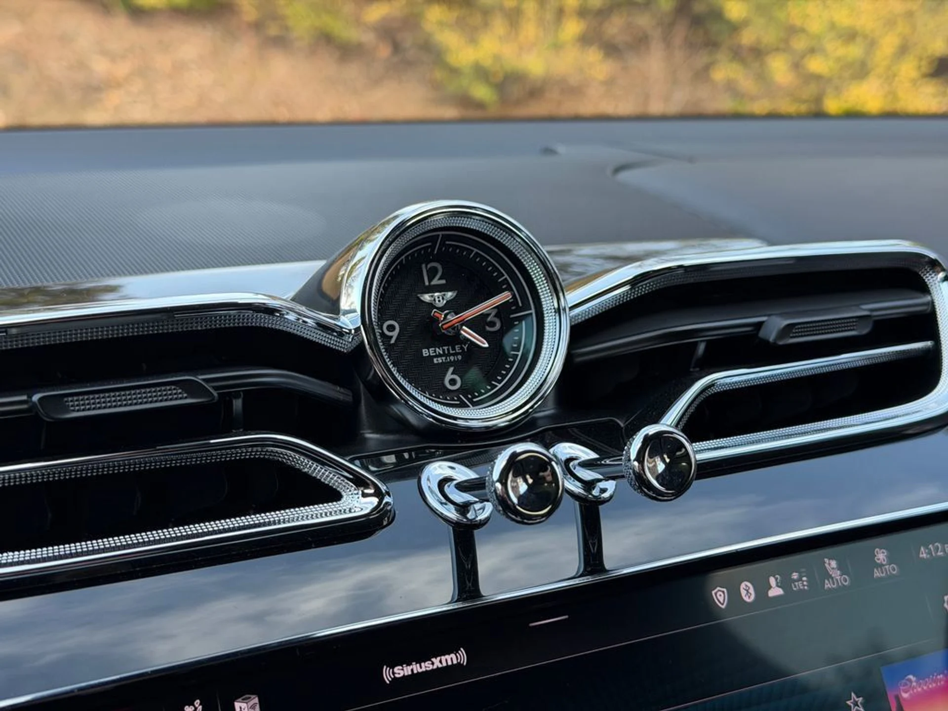 mph021_2784563590_373102fa03ee45d1be3ed0a7388f4562_2c614b258d