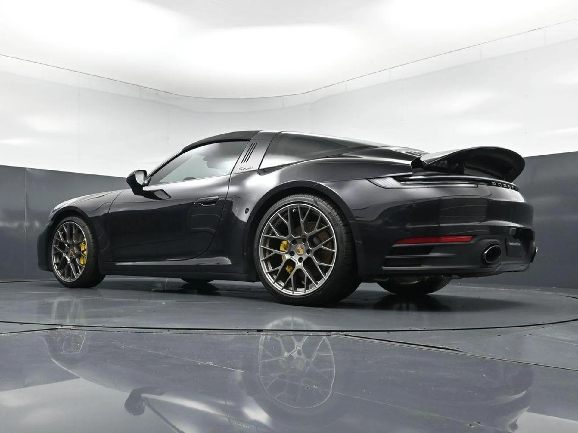 mph021_2785716835_g_AMBZ_Ma60bi85_Uy_Lly_UT_5f69o_E_d6e12a01ef