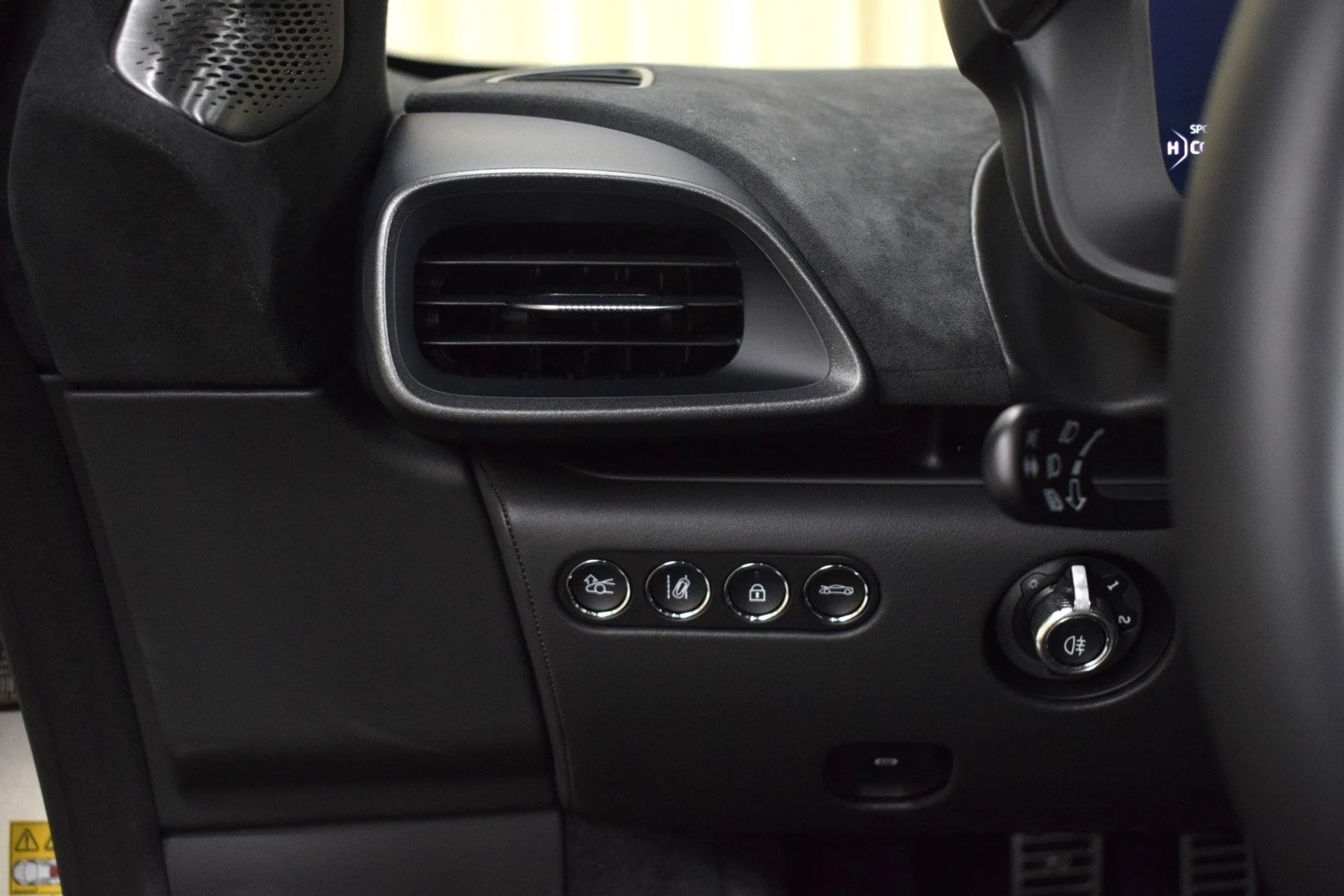 mph021_2787633420_dae4cc497d24056b643e1cf1ab542982x_96e48c28ad