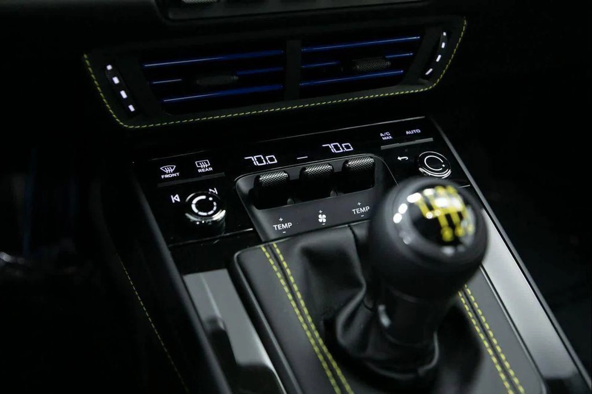 mph021_2789146737_tu_T_Uma_XIP_Dg1_Fbifcb1ev_4o_IM_b047ca2b8b