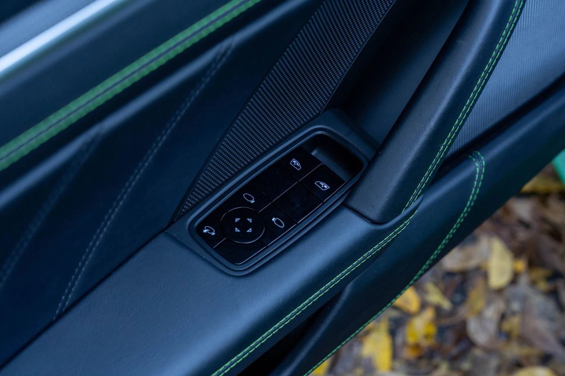 mph021_2789651233_75a1a5c7cd7af45019ba7f1bcb83e7d3_0057327c66