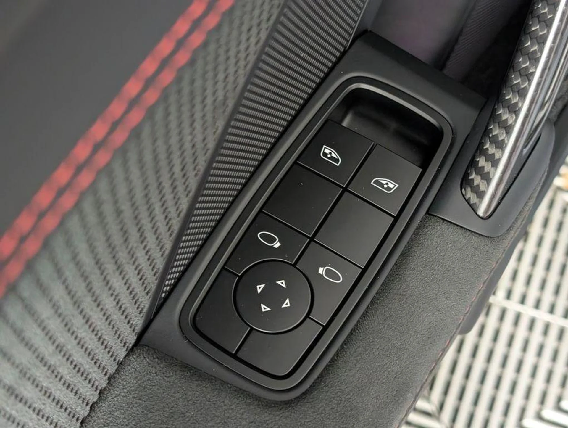 mph021_2794731055_w_R_Axb1_V6cn_Ogn_Yg_Iqb_YJP_2ynp_N8_2a5f896869