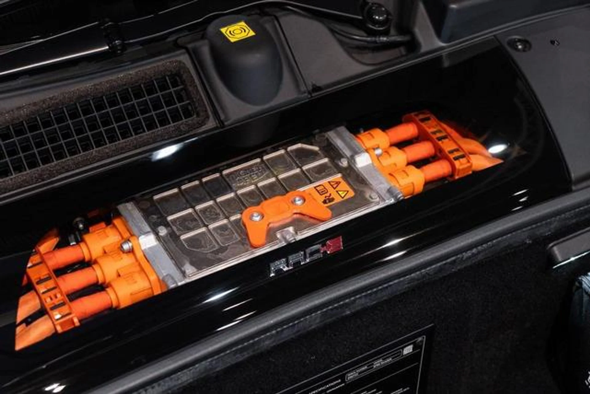 mph021_2798526300_S_Lk_C2_VXFO_35_e_Z_Fjw_E_Pi_C1_E5k_U4_f02c71c7a2