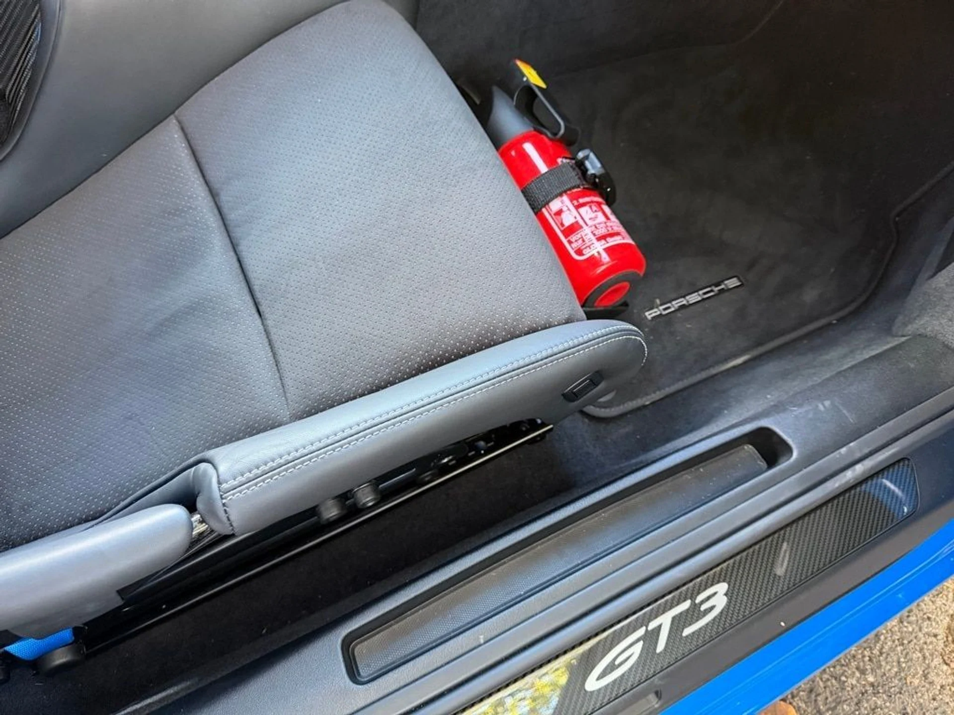 mph021_2799953896_72467c2f771eda71586aa98ed6d55b6dx_f11ca8a419