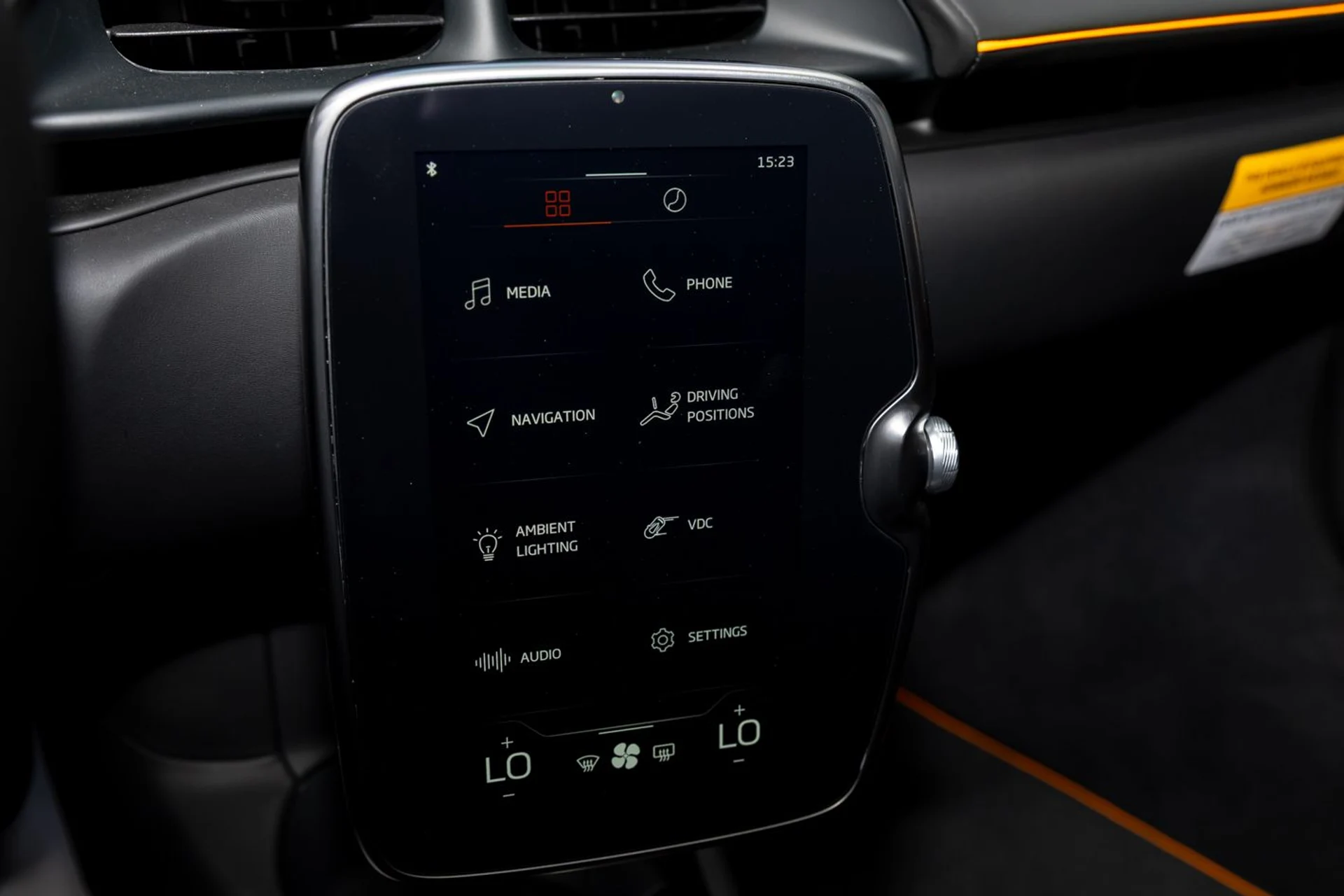 mph021_2803522661_506_p22_l_1d67f6b651