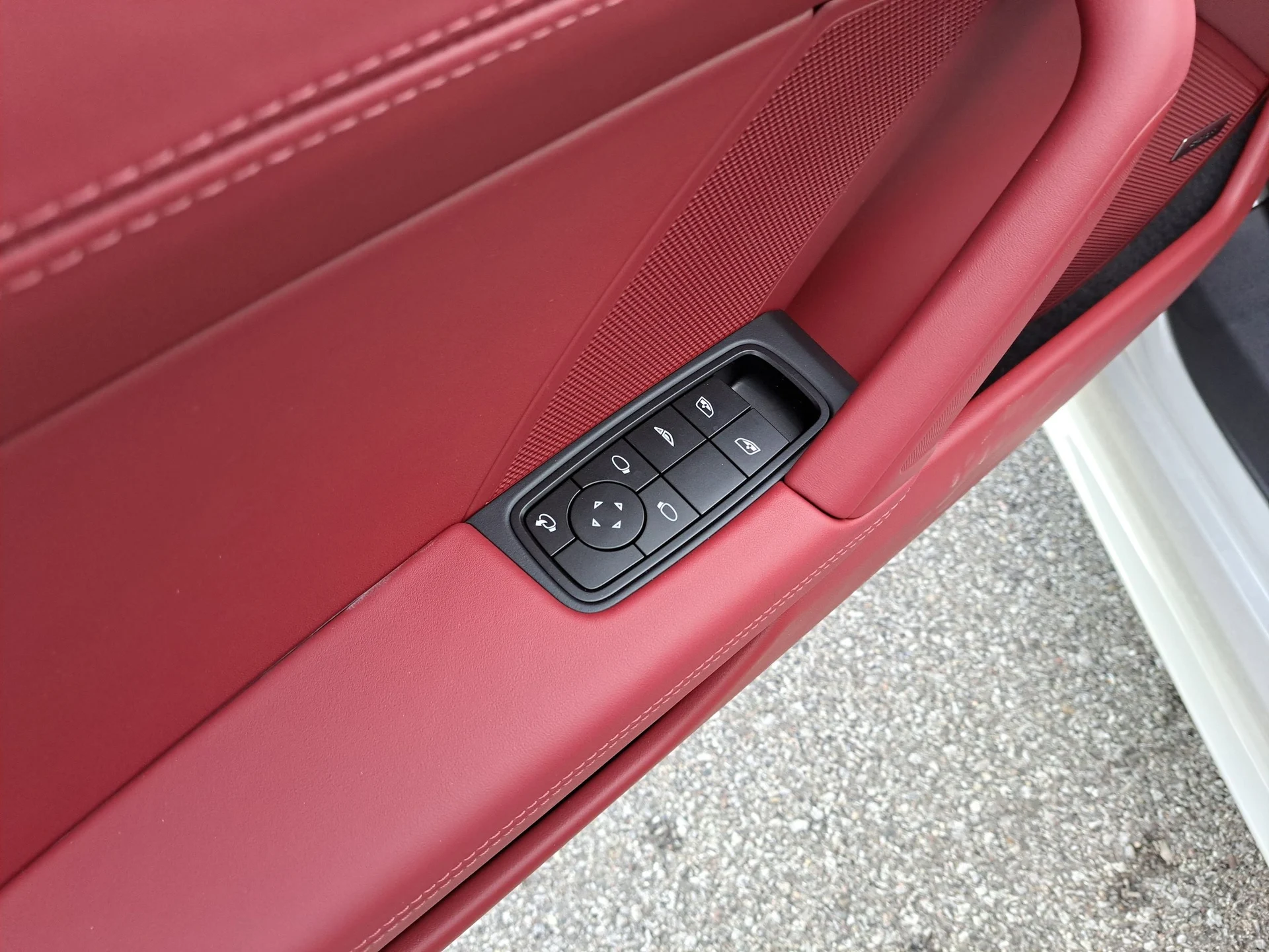 mph021_2803736347_9031e3696d94e37d2ab691e8ab501f4bx_24a6d2df1a