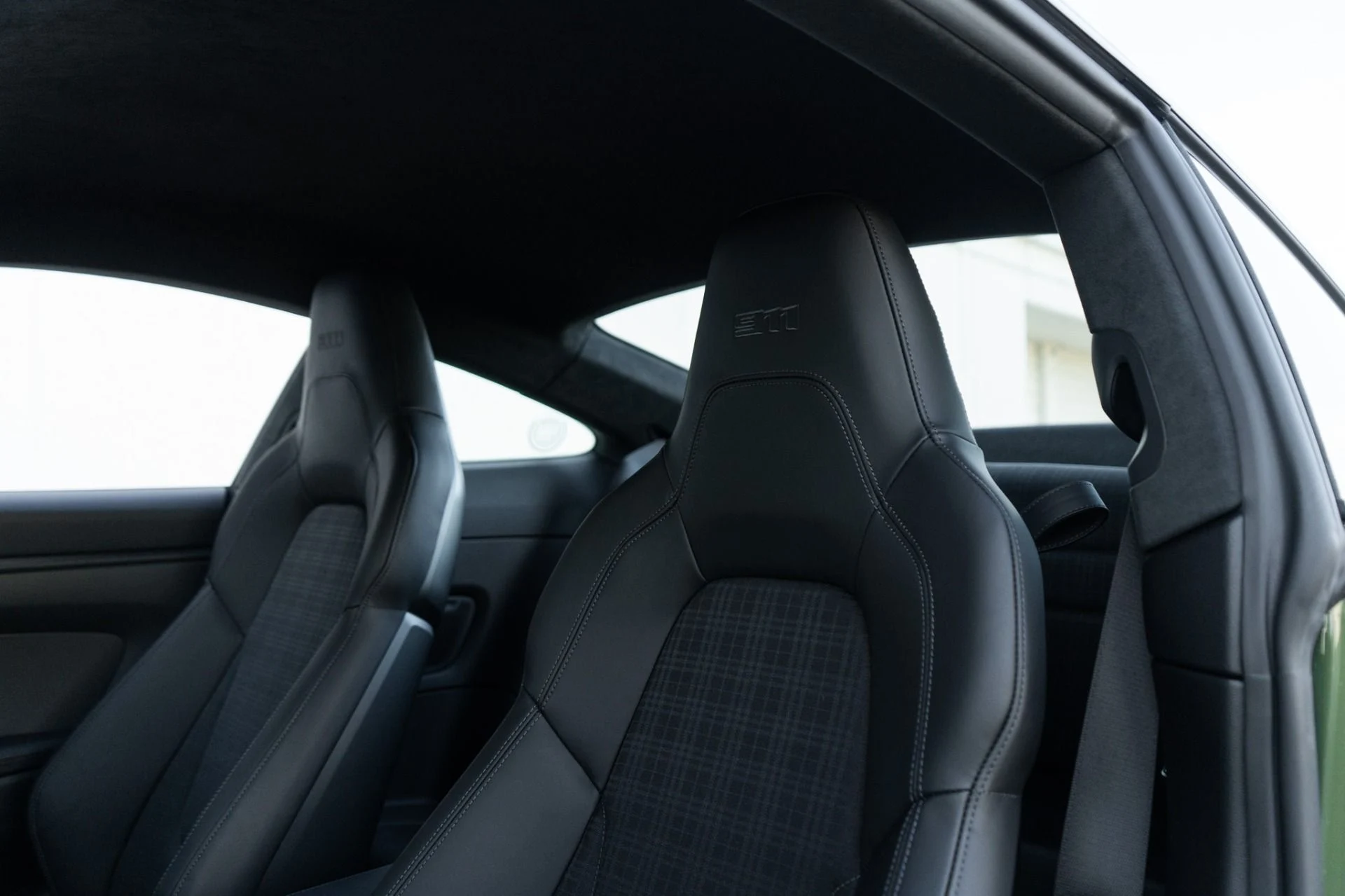 mph021_2804390407_Used_2026_Porsche_911_Carrera_T_Carrera_T_1768421850_228abb7e00