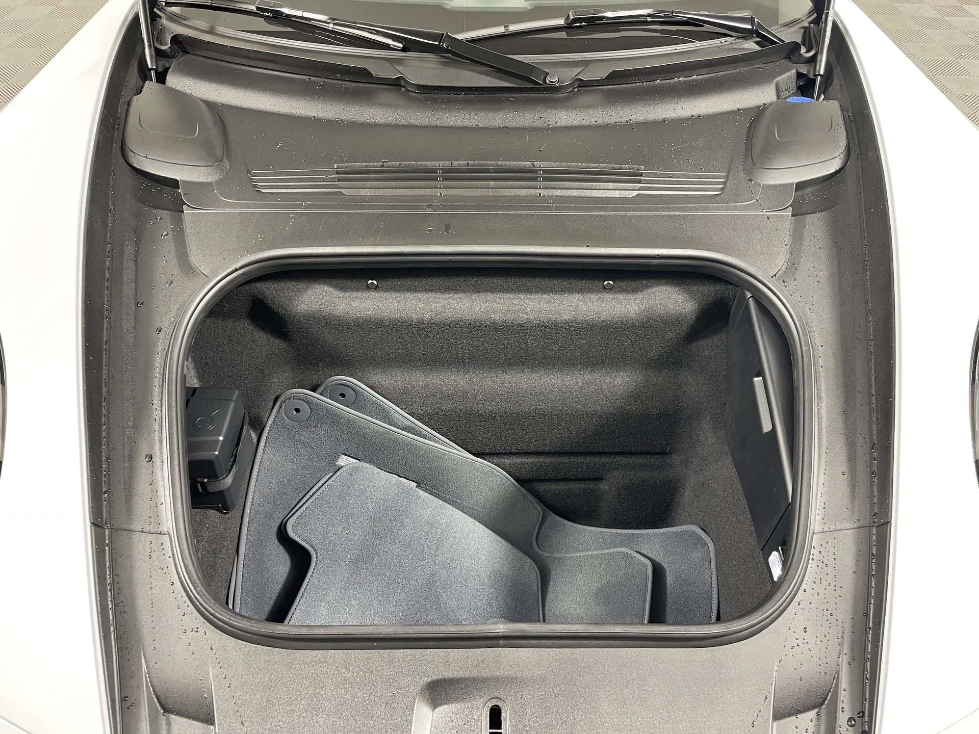 mph021_2805569835_fab95886f92aa0eb5591e4413ac75b15x_acd8cc3735