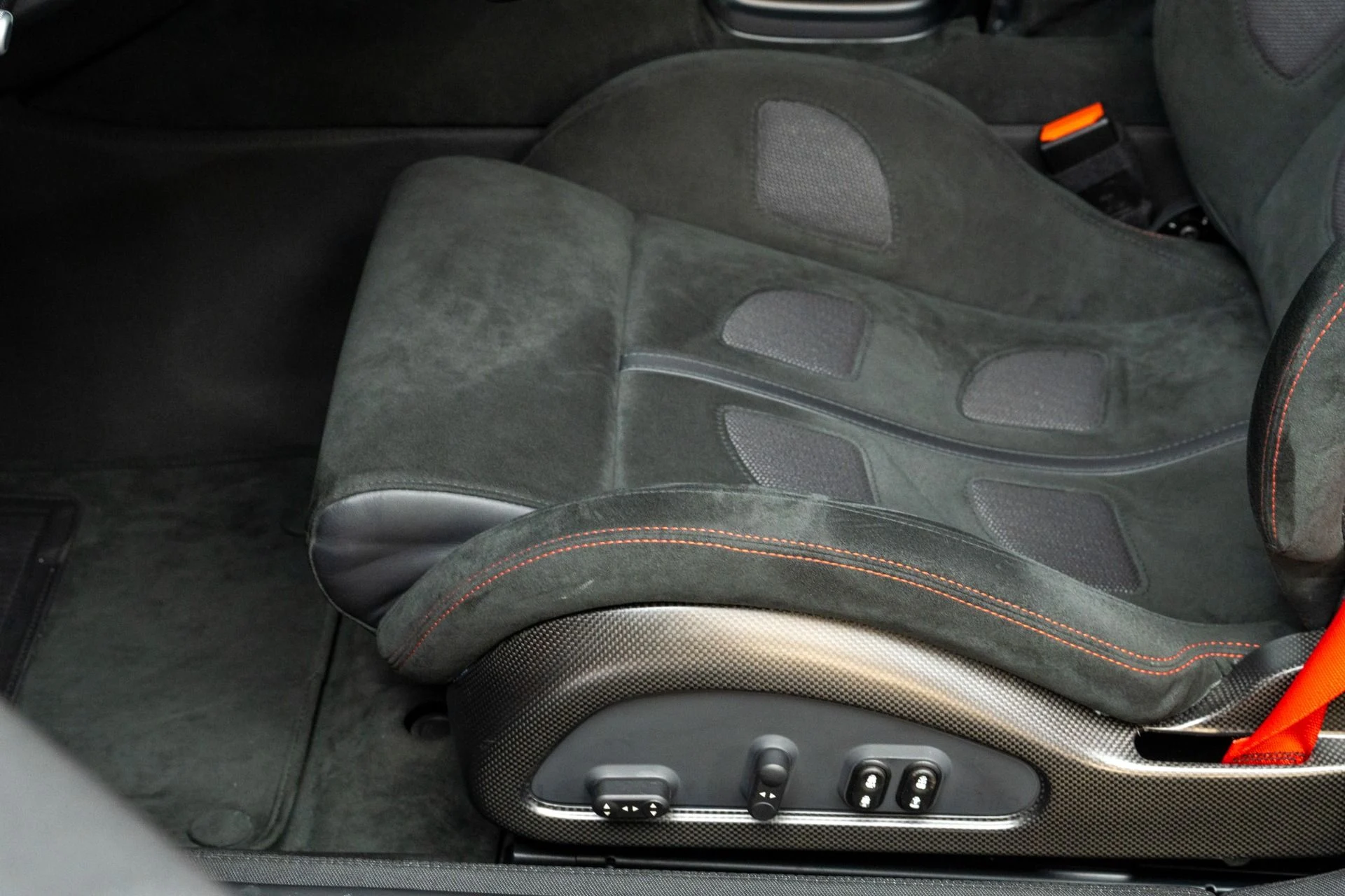 mph021_2805949006_Used_2011_Ferrari_599_GTB_Fiorano_60_F1_Alonso_Edition_1773860156_acdf0b7e83