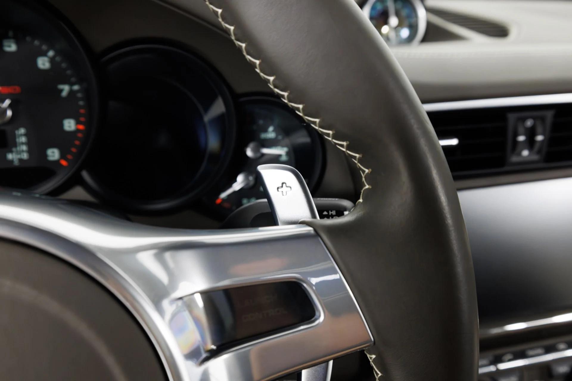 mph021_2814216954_Used_2014_Porsche_911_Carrera_S_1781907468_9e840f1c7f