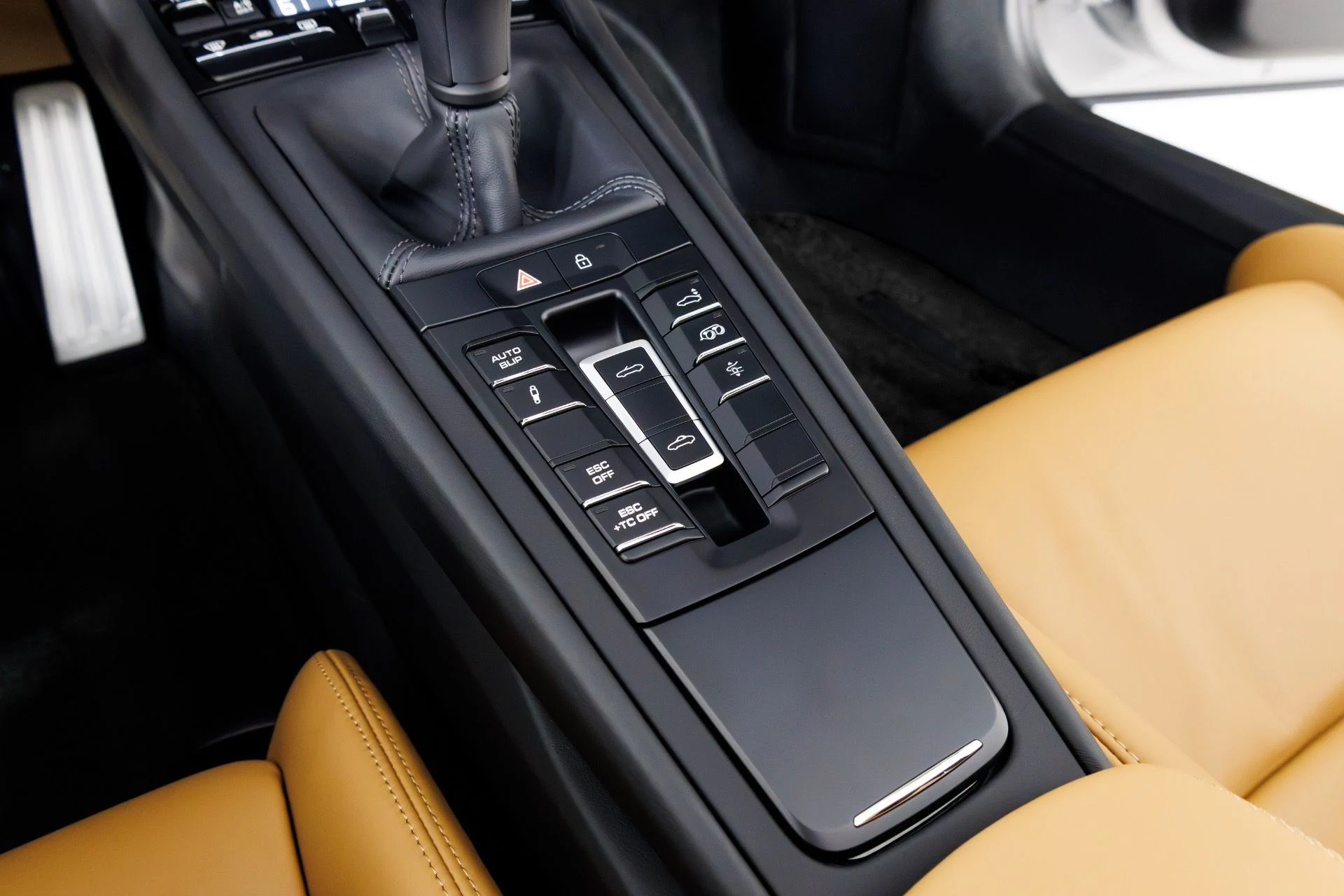 mph021_2820846252_Used_2019_Porsche_911_Speedster_1770313308_900cc5fcce