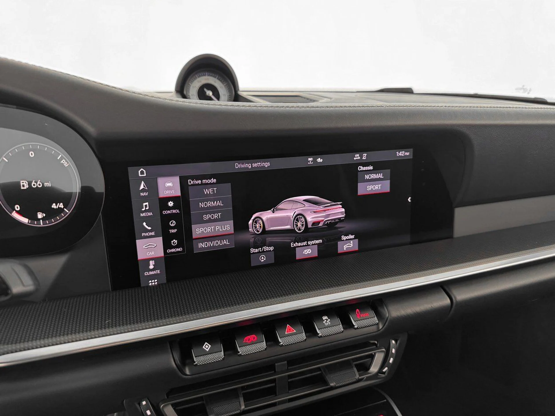 mph021_2821664179_be1779f8574c176744f354e42796841c_4b92c9e3d5