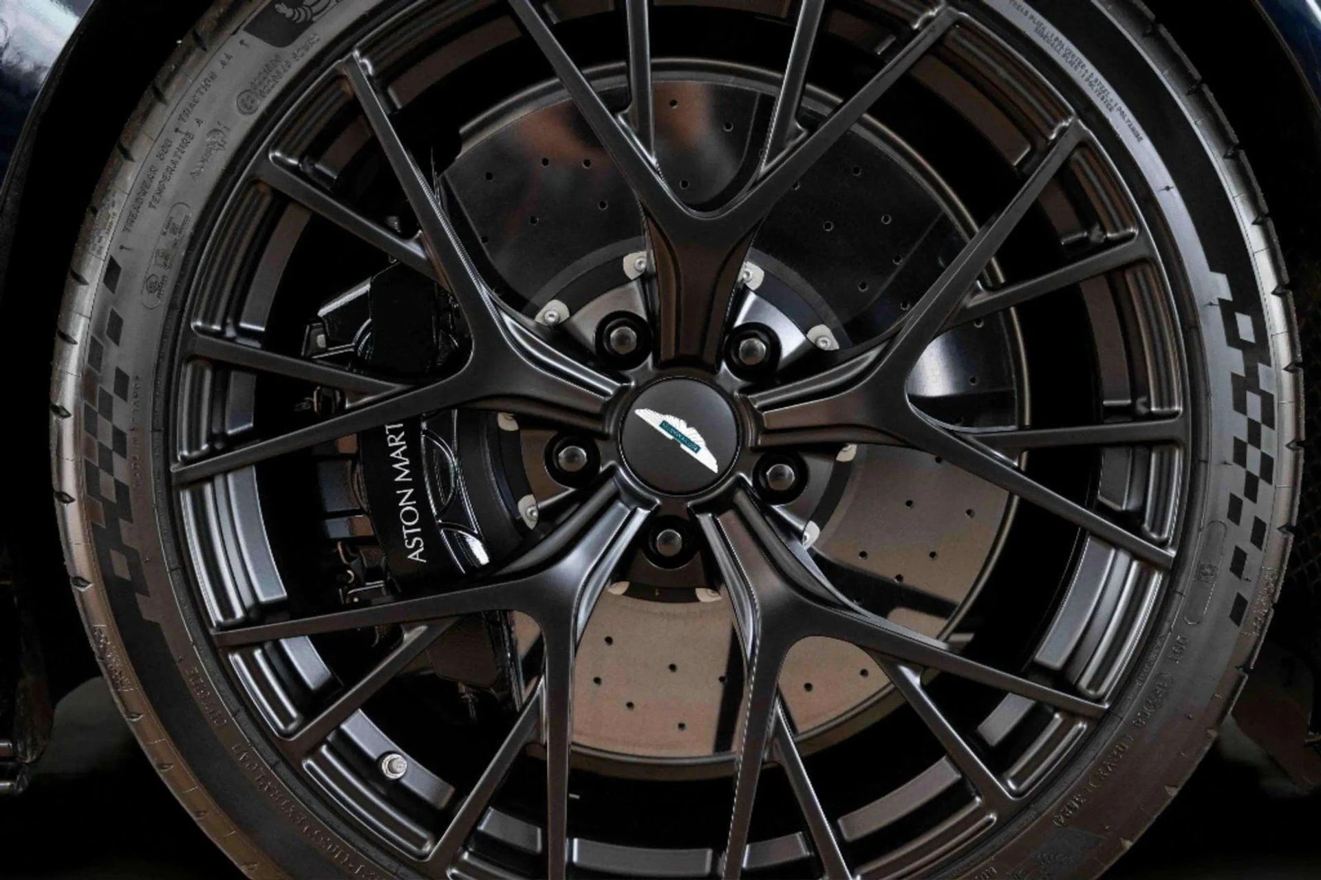 mph021_2830128914_d7085f23_989a_4ead_9cdf_08c67f84e6f2_ed3707900a