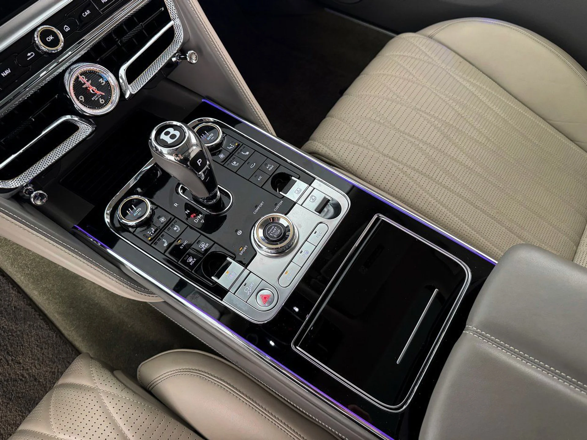 mph021_2832806758_f6d12d0b1c5c5719daeff30546409e65x_8a5d5385b1