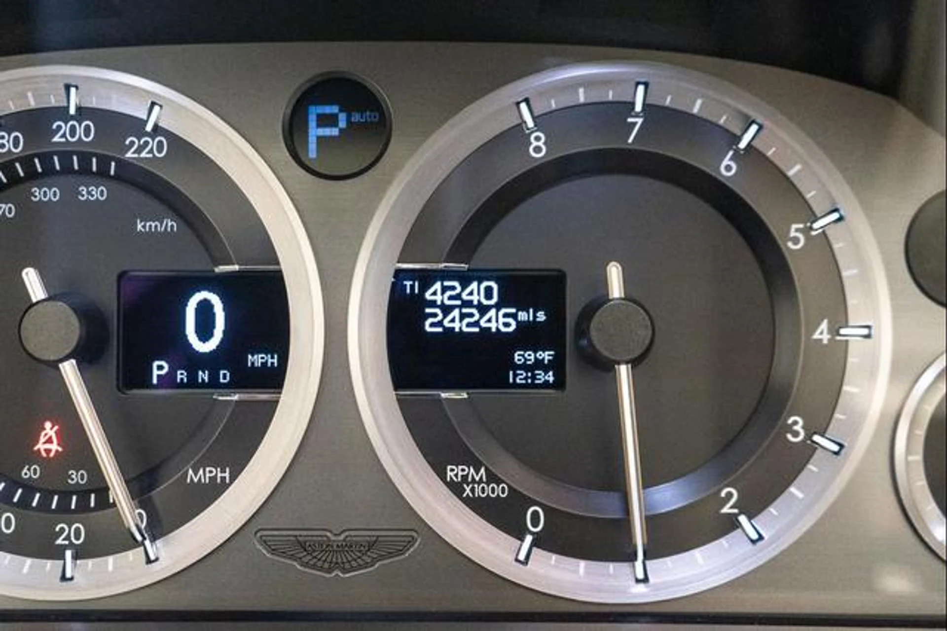 mph021_2833026057_S_Bg_Ff7y_N9f_Nu5_Zwc_G2_Gpg_wn_L_Fo_b3fc9ec972